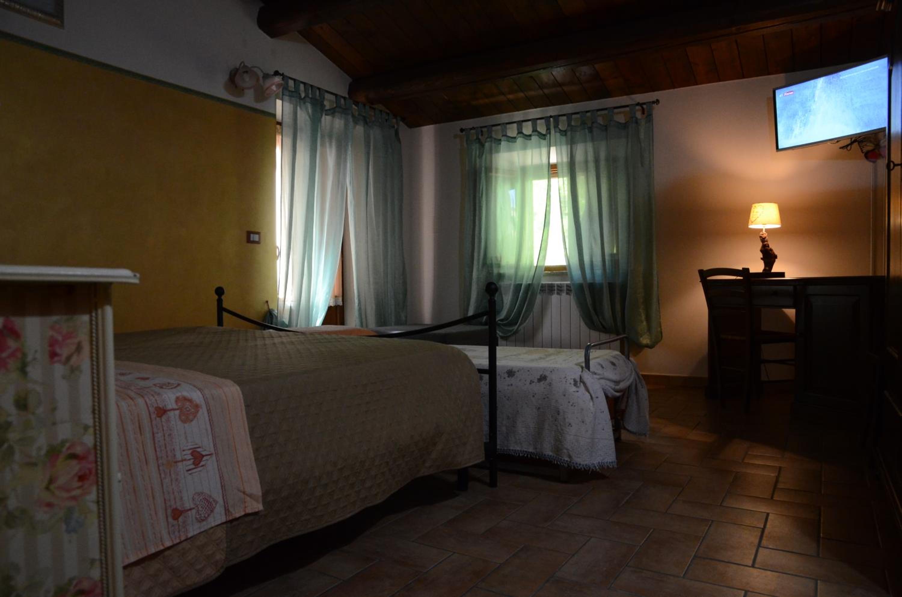 Triple Room photo 2