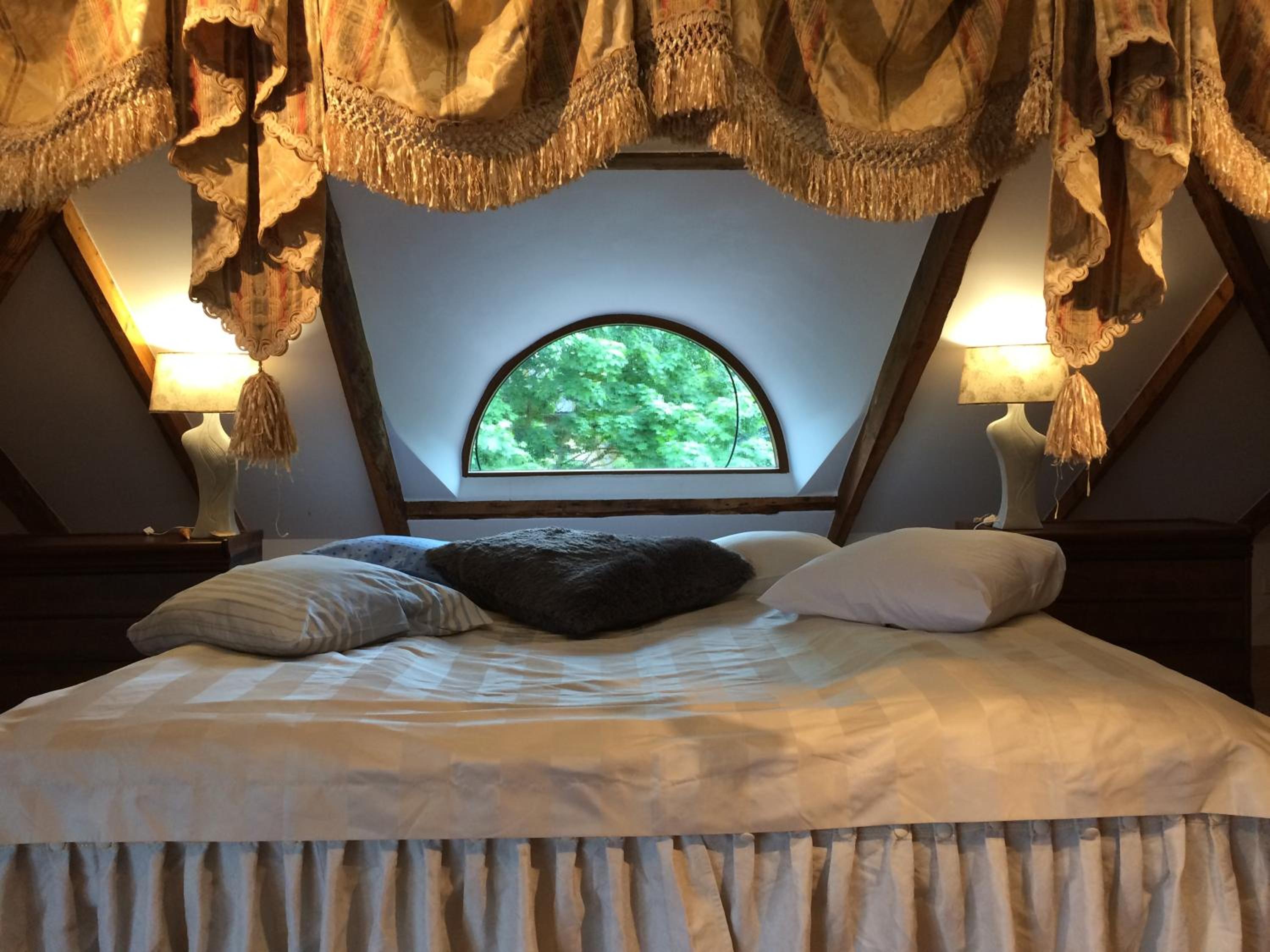 Suite with Balcony - Photo 17