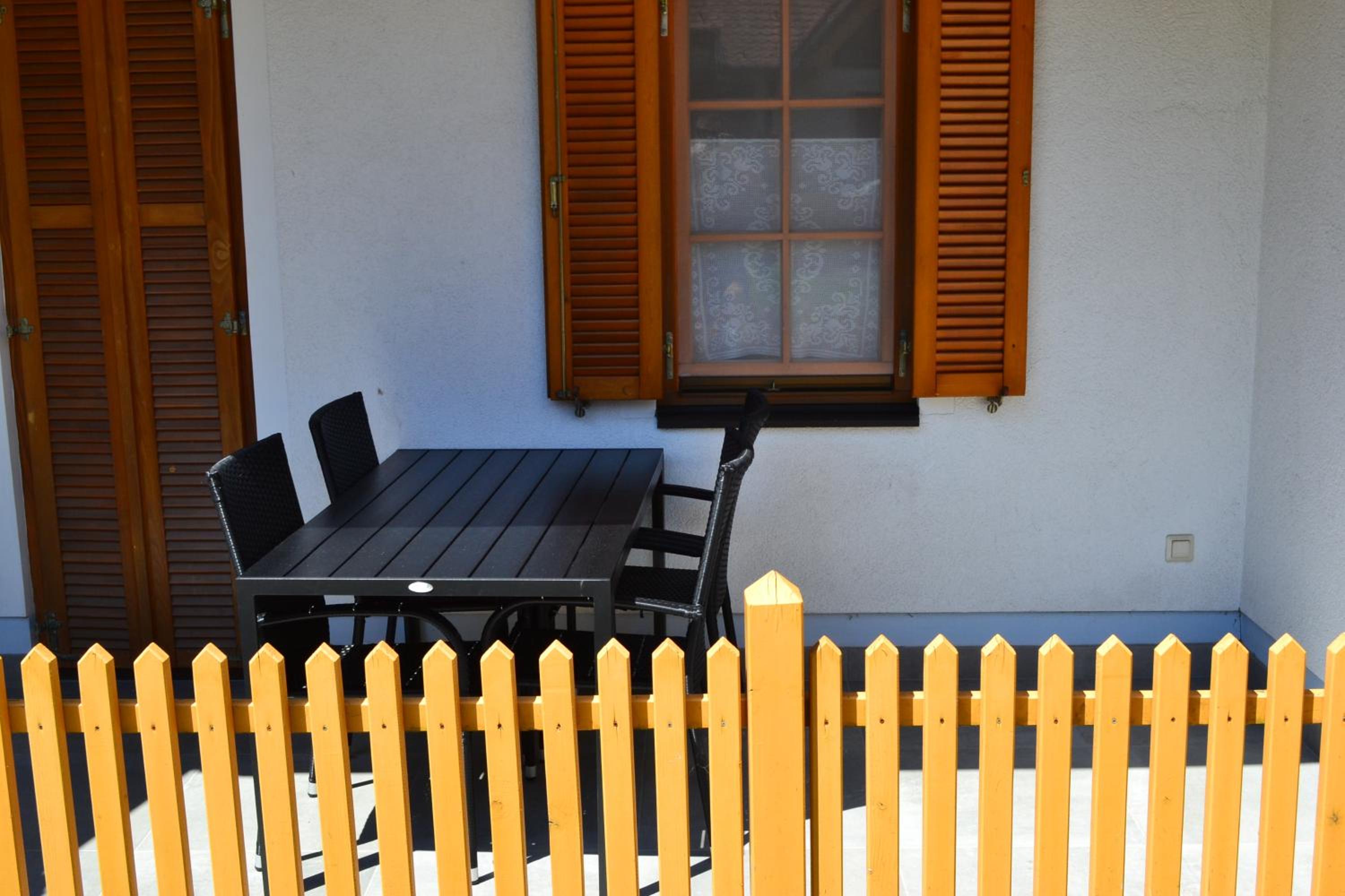 One-Bedroom Duplex Holiday Home with Terrace - Photo 2