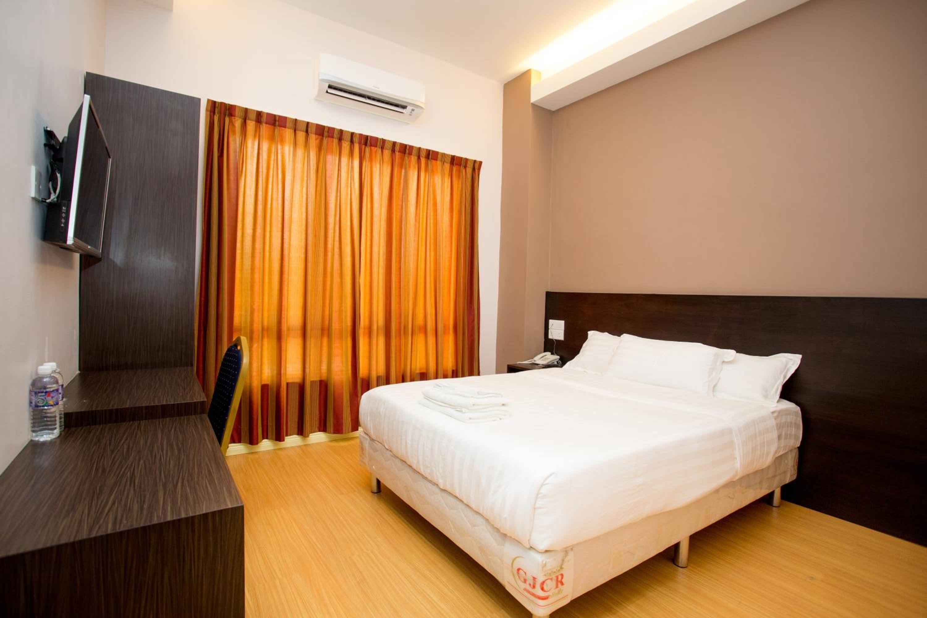 Deluxe Queen Room photo 1