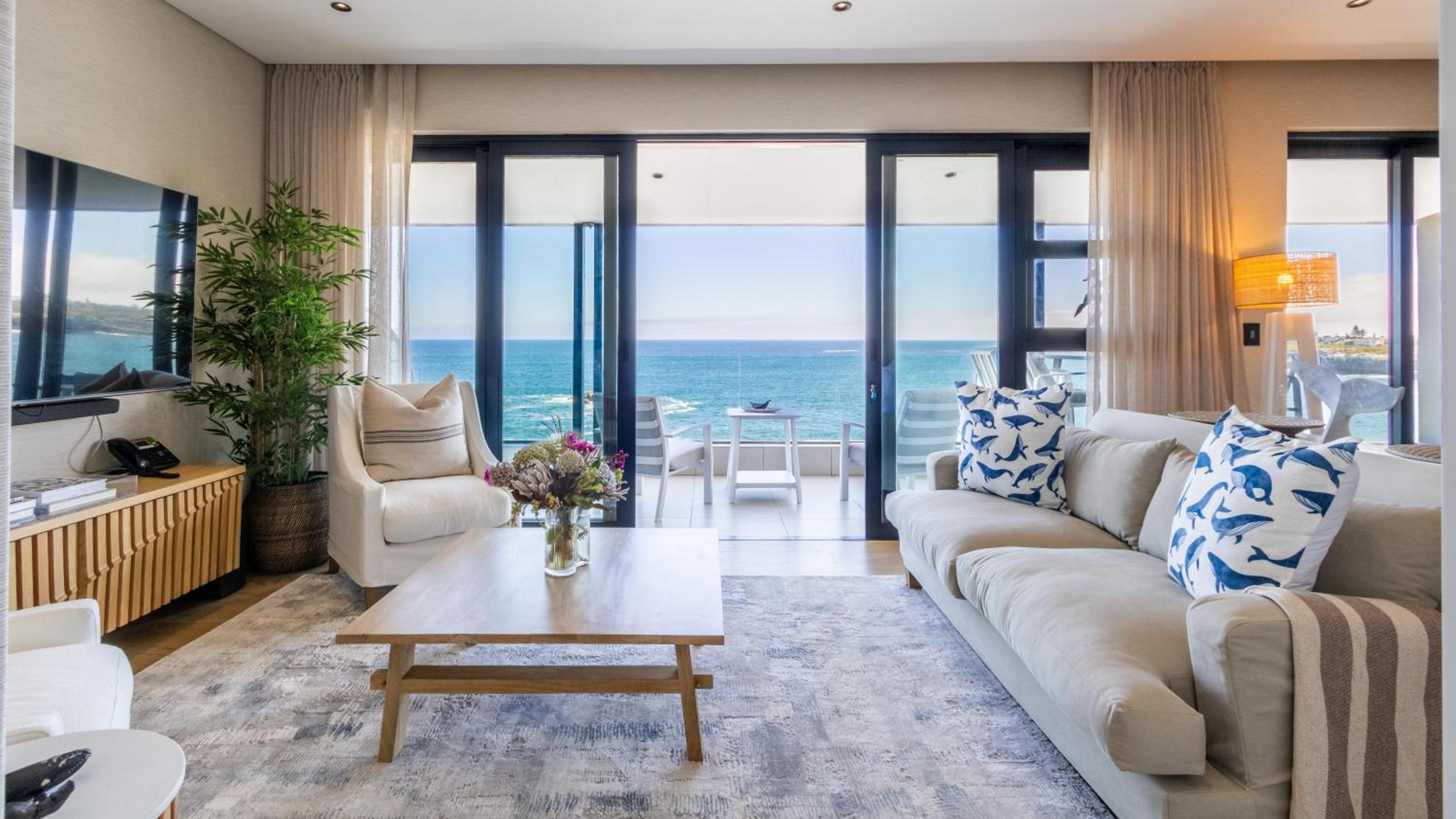 Two Bed Penthouse 2nd floor 301