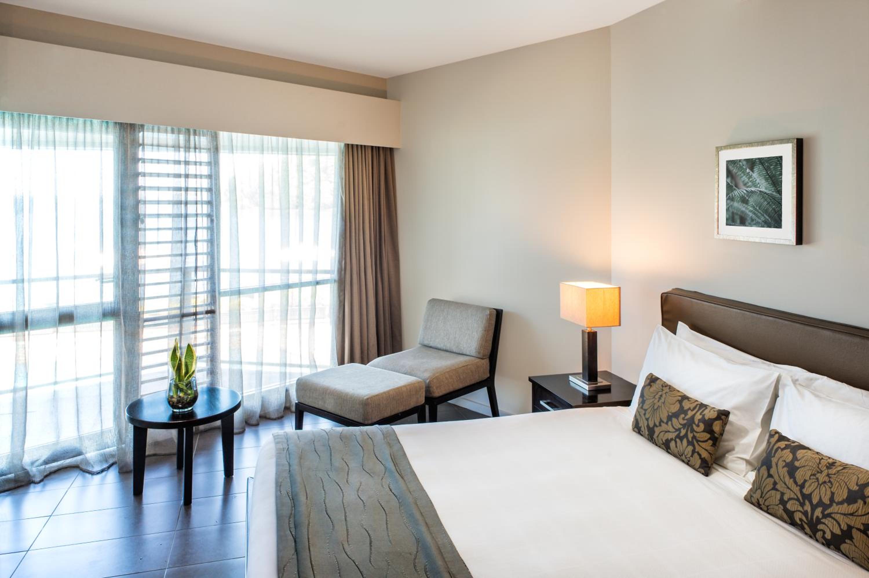 Superior King Room with Ocean View photo 2