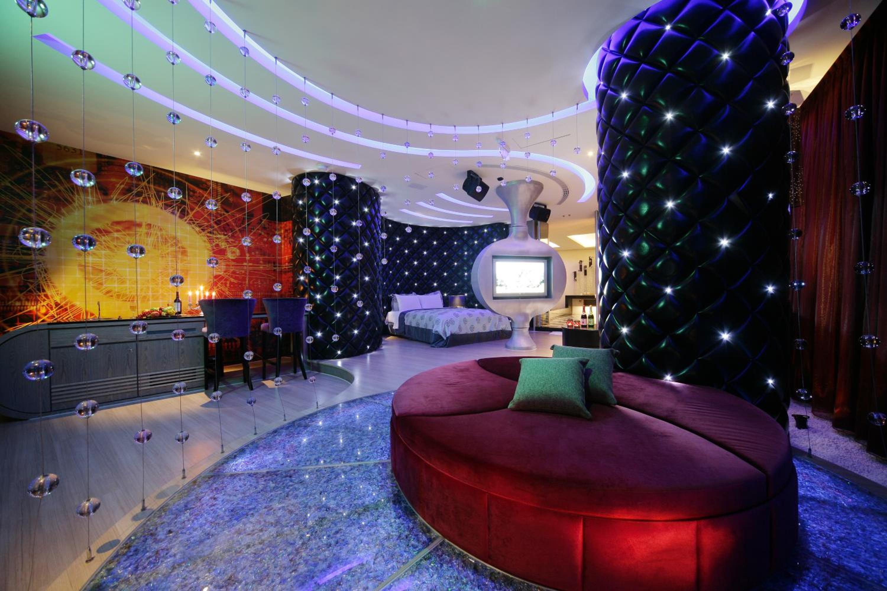 Superior Double Room with Karaoke Facilities (Check-In After 21:00) photo 1