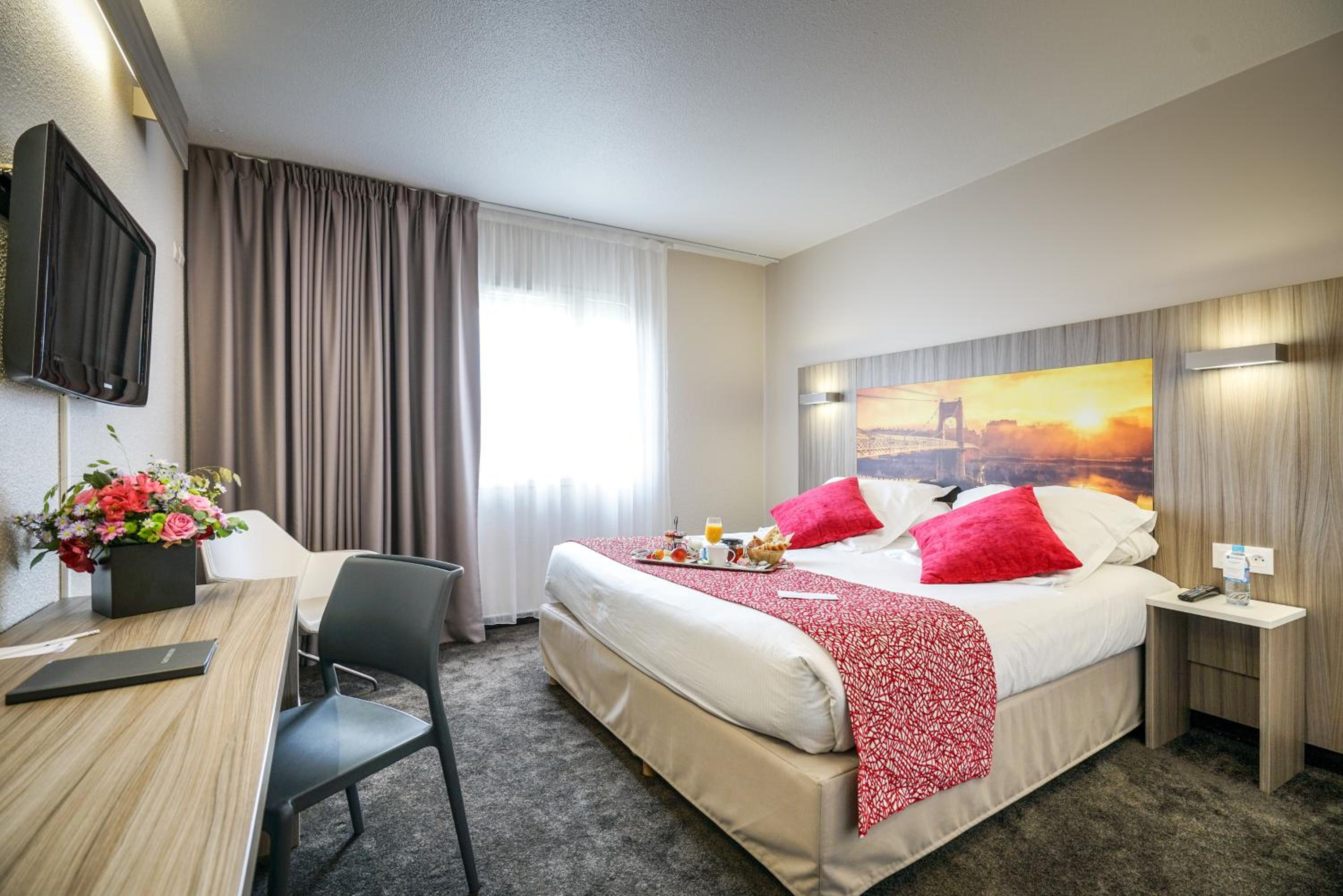 Comfort King Size Room