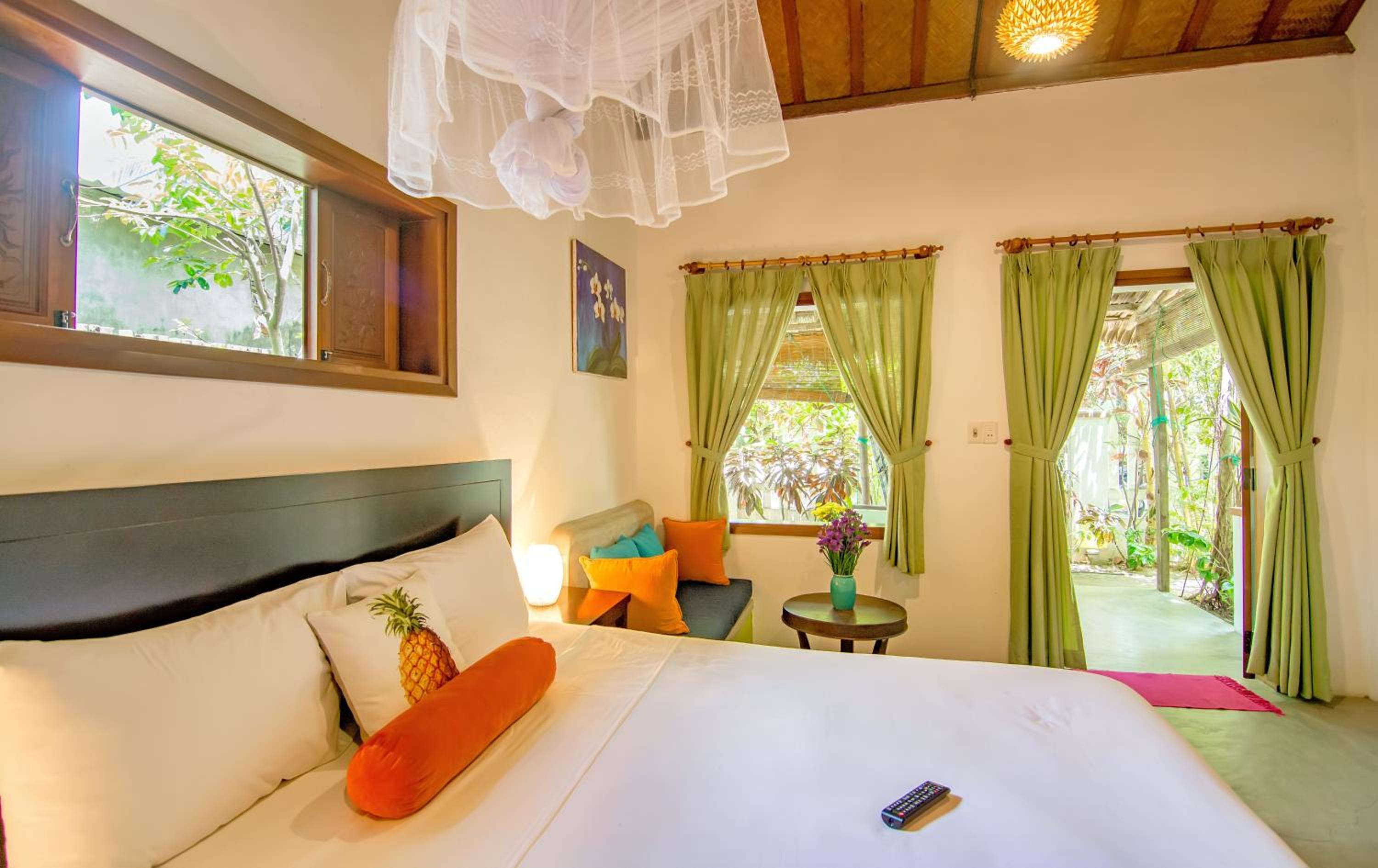 Standard King Room