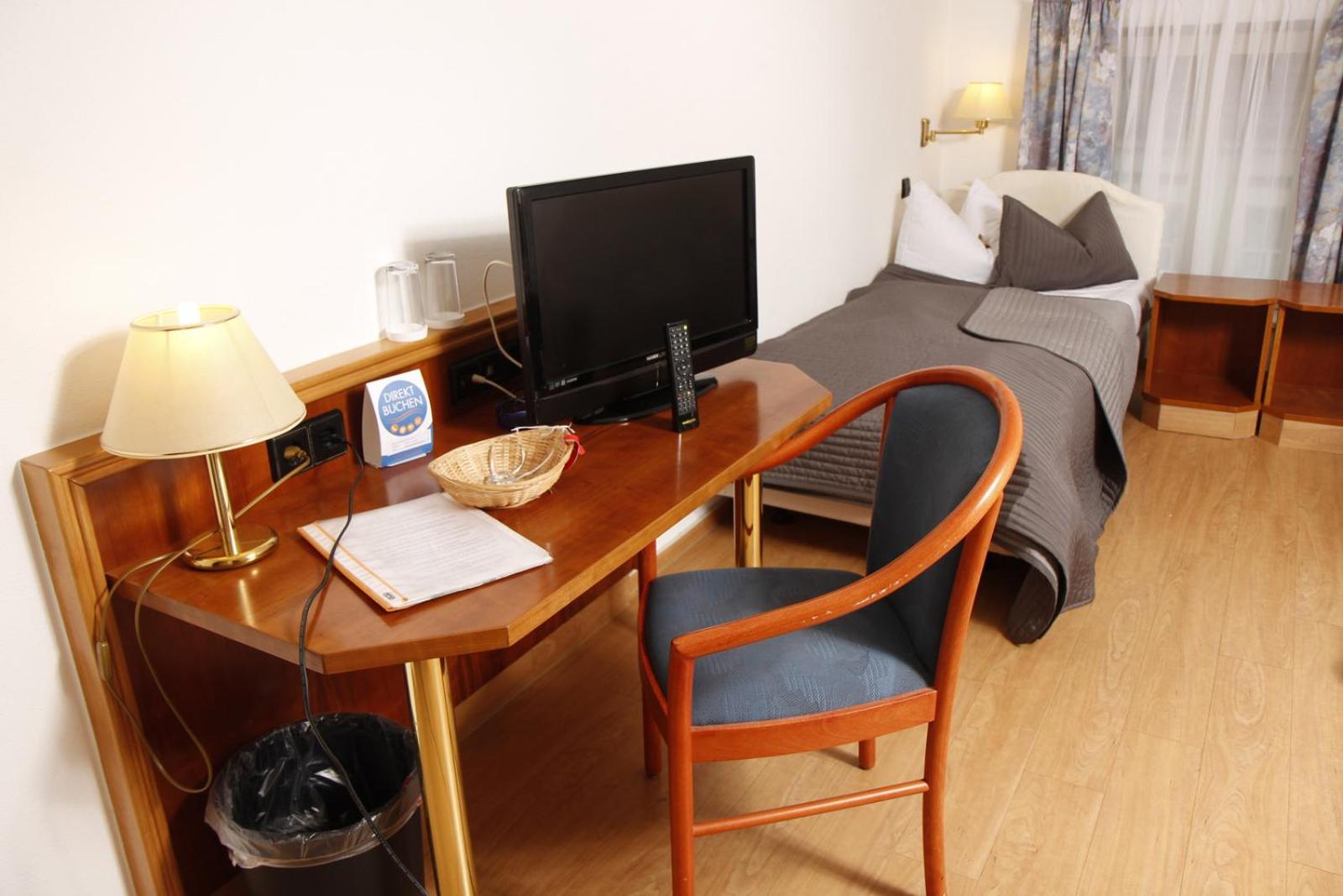 Double Room - Photo 1