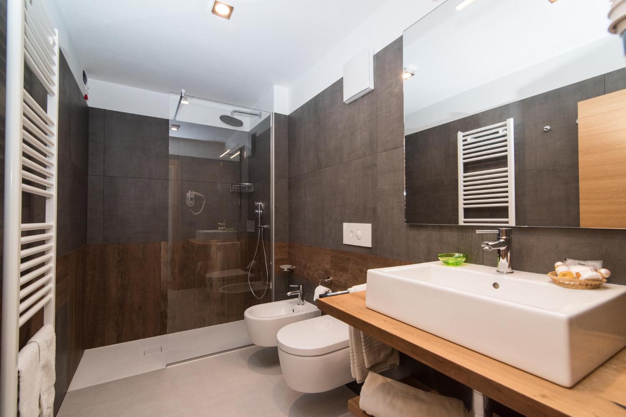 Deluxe Double Room - Photo 7