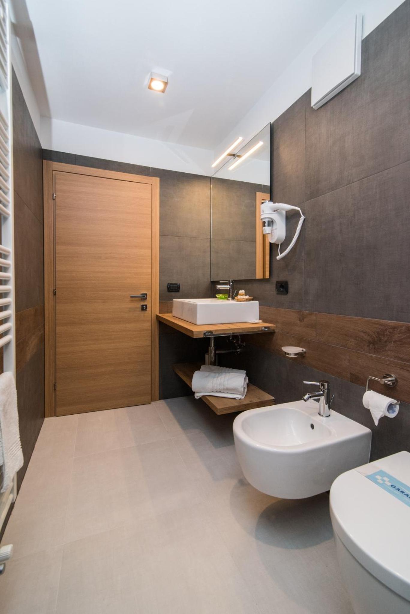 Deluxe Triple Room - Photo 3