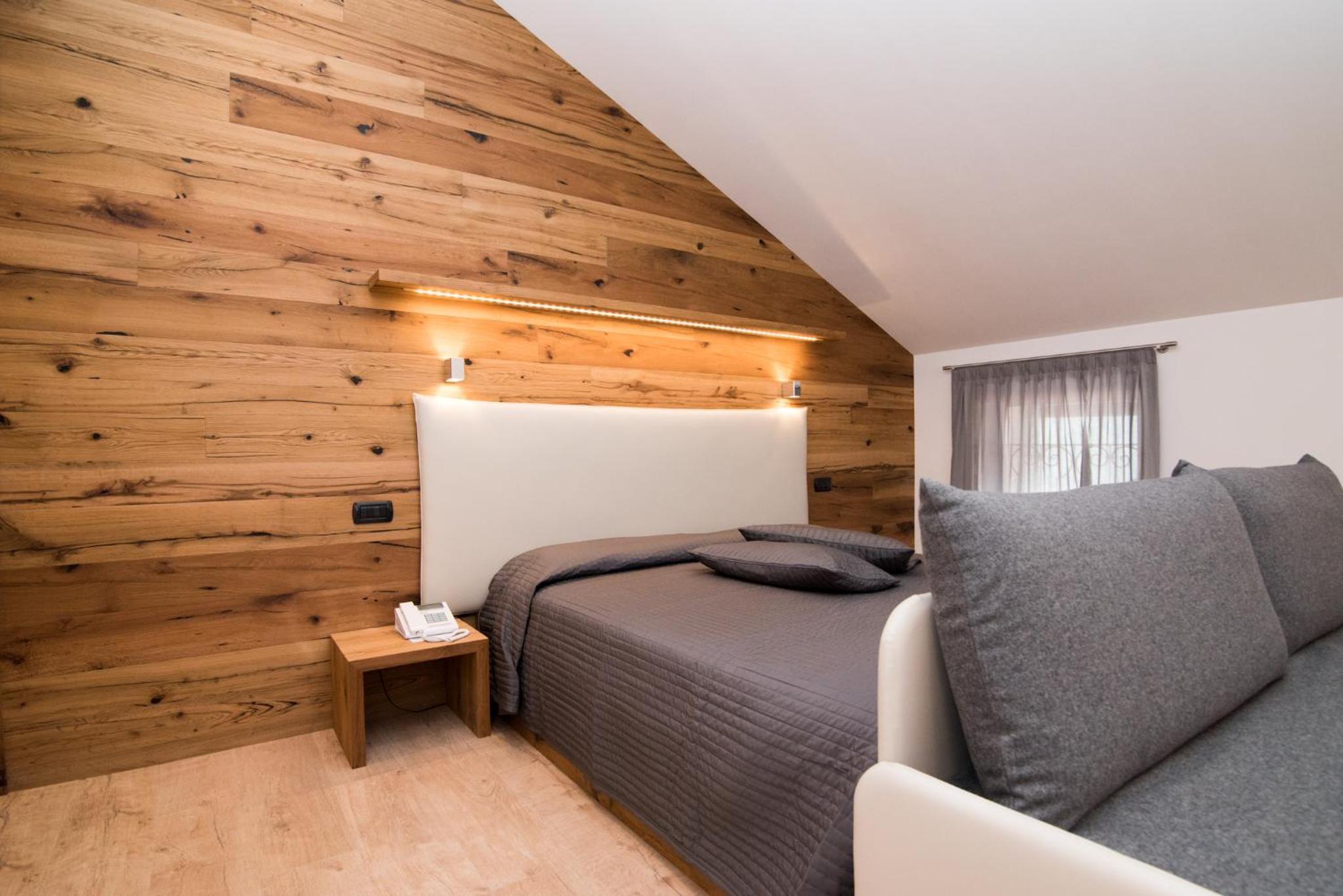 Deluxe Triple Room - Photo 5
