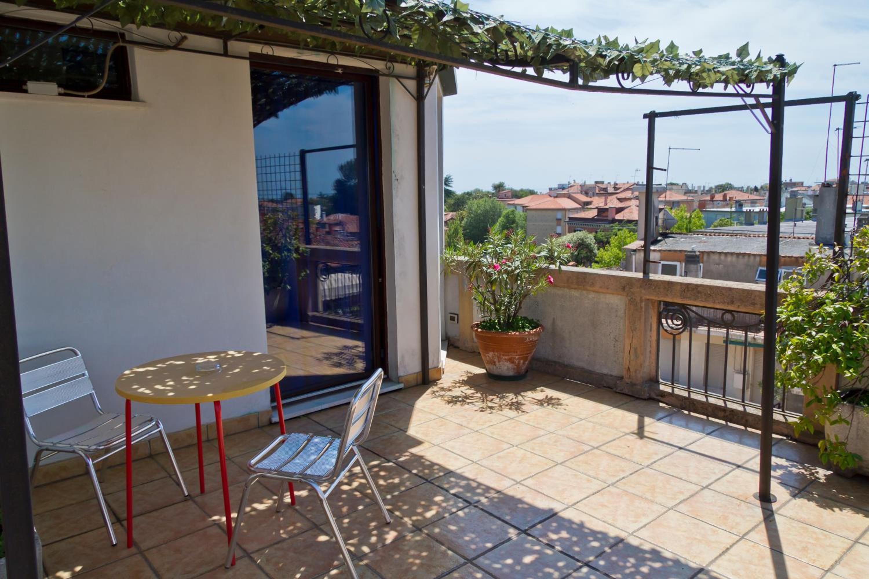 Superior Double Room with Terrace - Photo 13