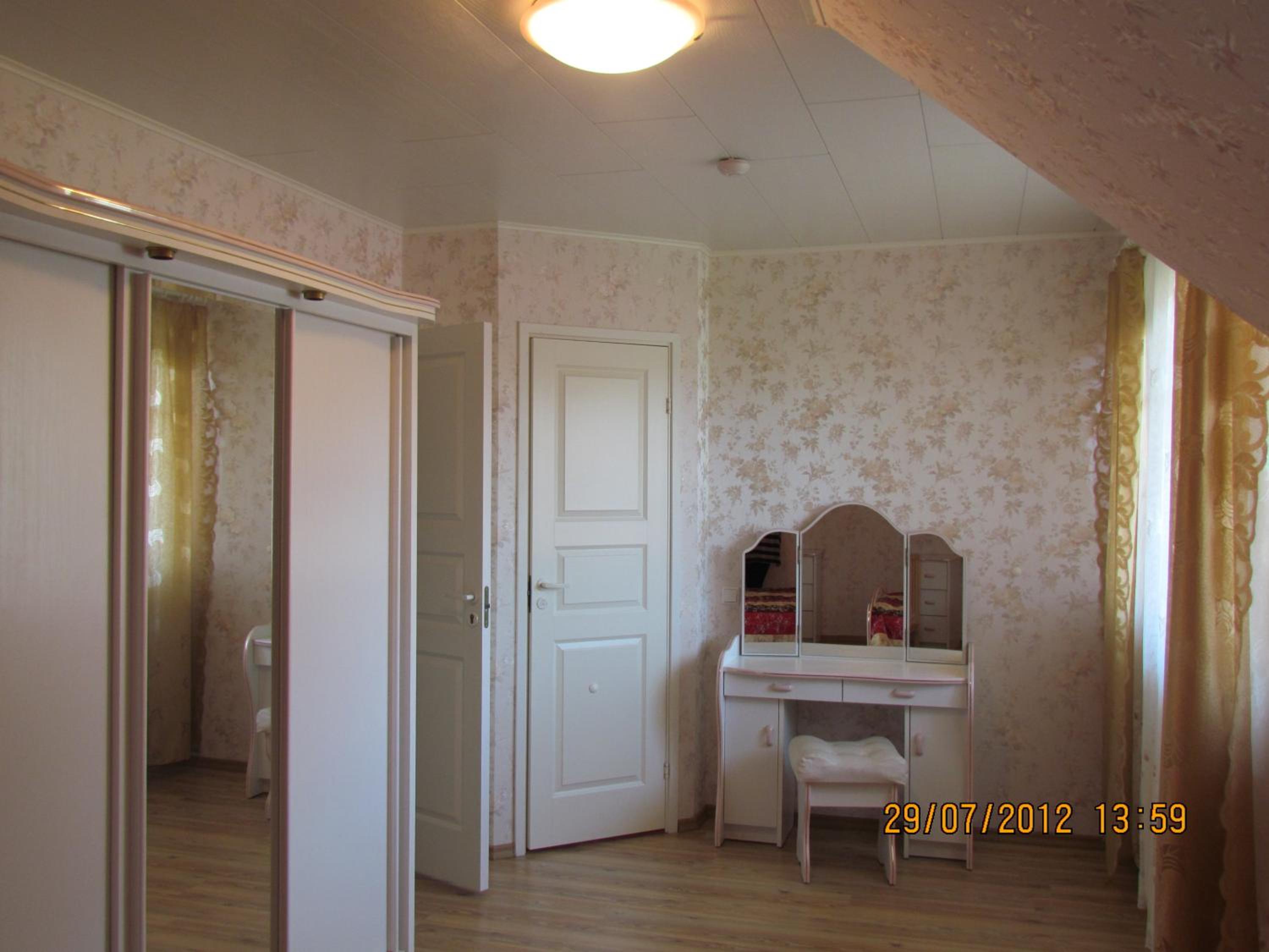 Double Room with Balcony - Photo 14