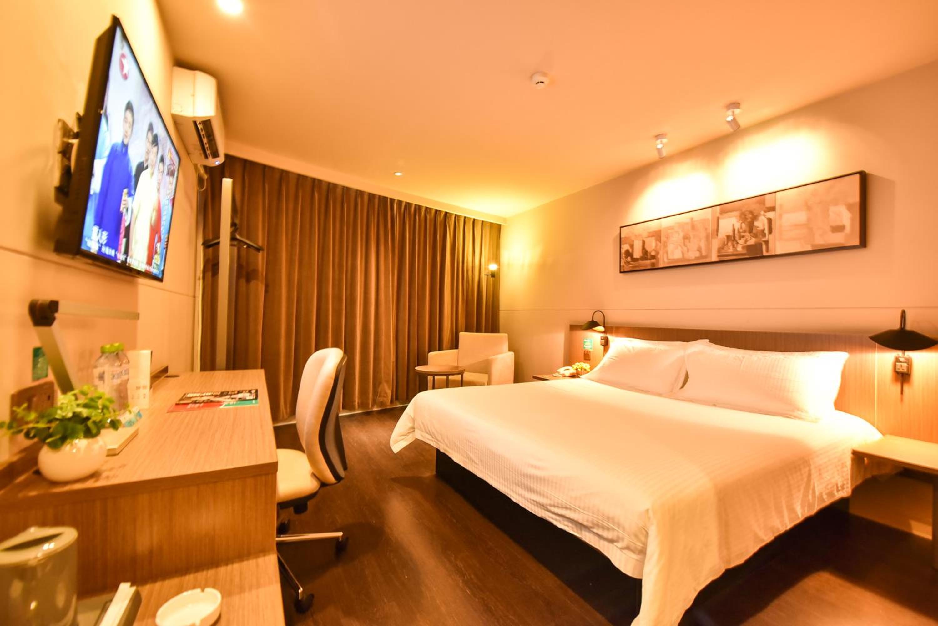 Business Double Room A