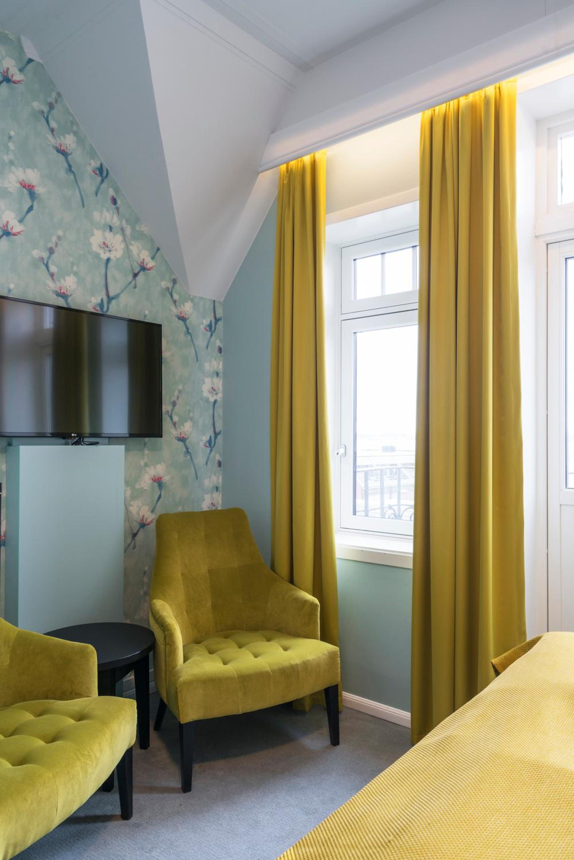 Standard Queen Room photo 3