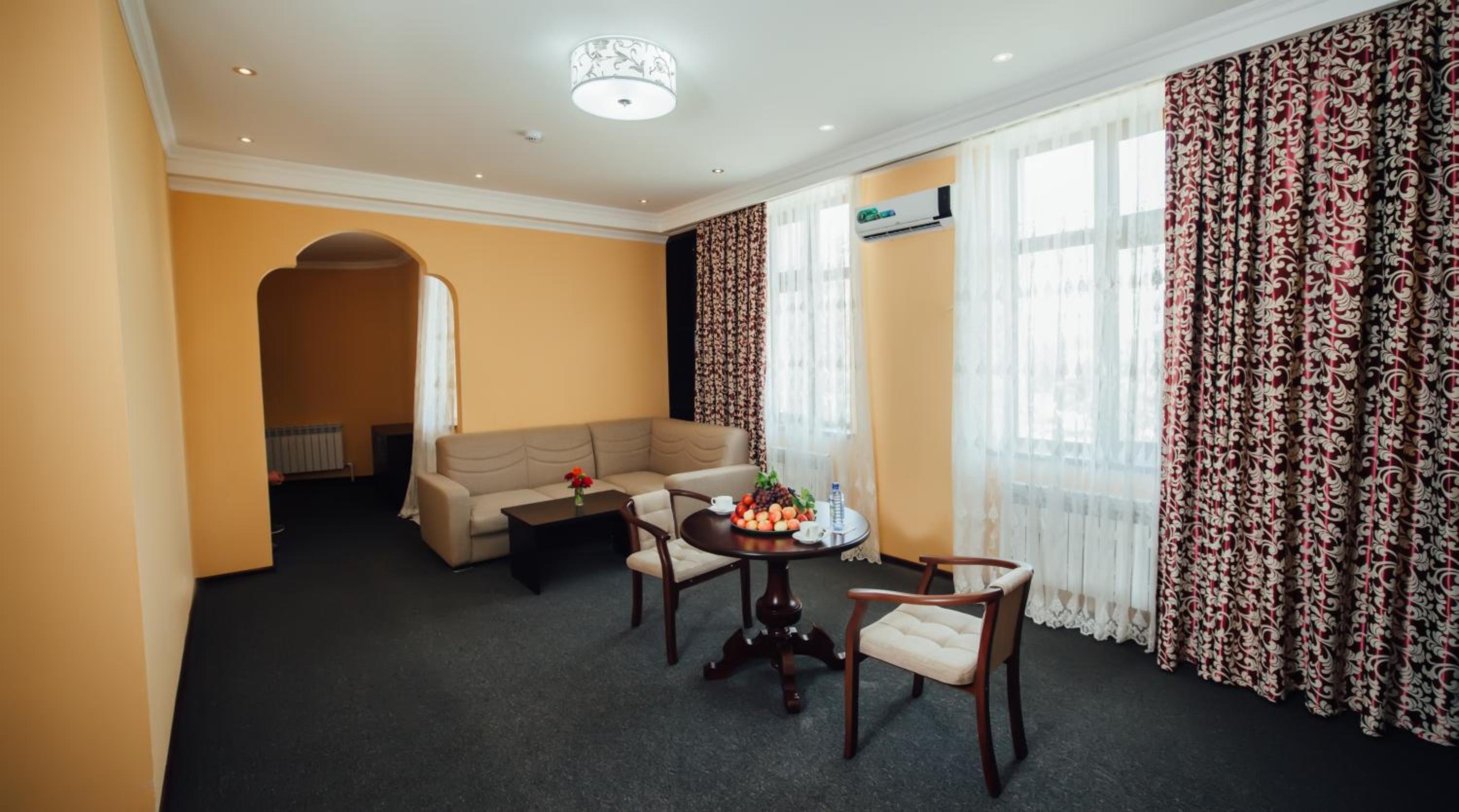 Suite photo 2