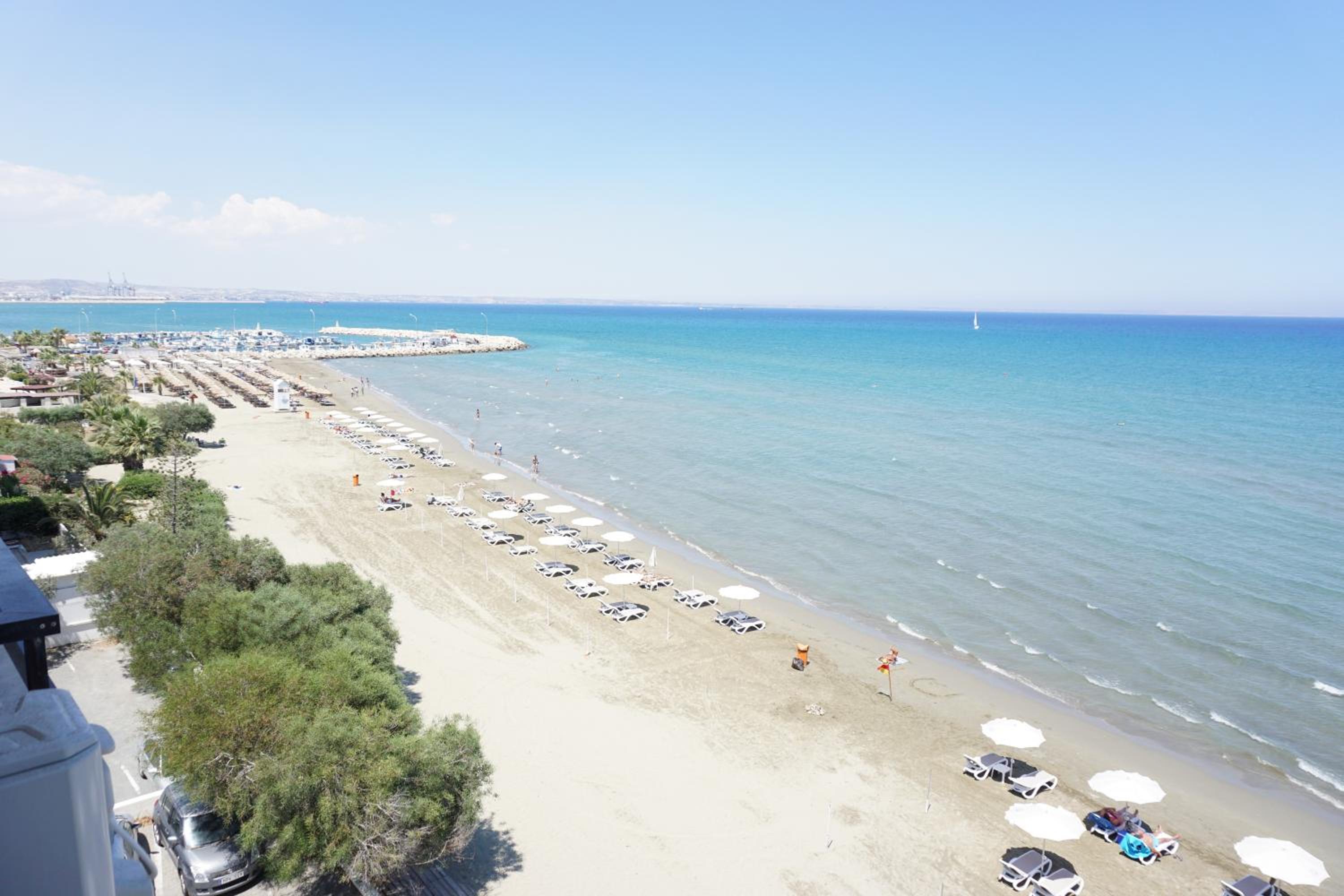 Studio Apartment with Sea View - Photo 16