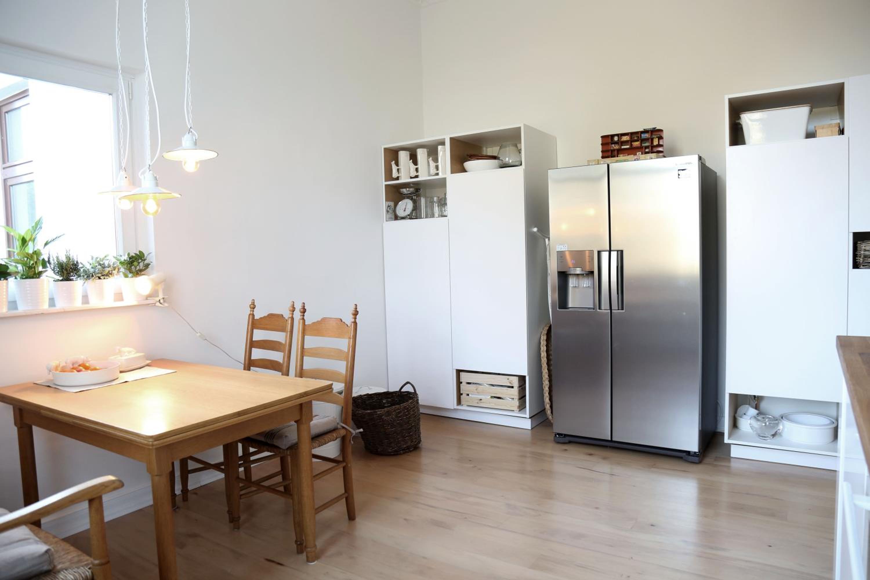Apartment With Balcony photo 2