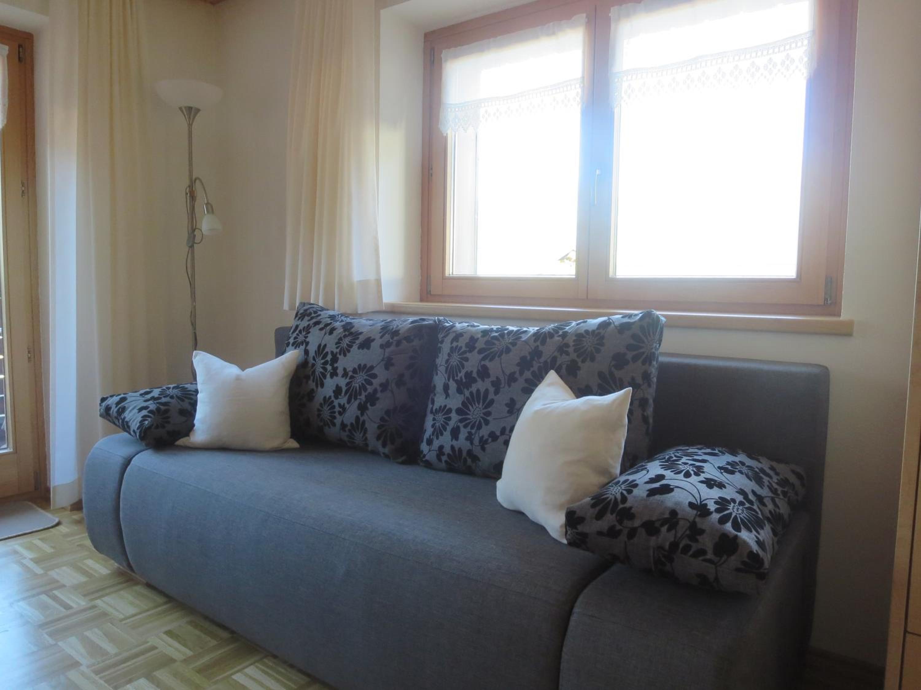 One-Bedroom Apartment with Balcony photo 1