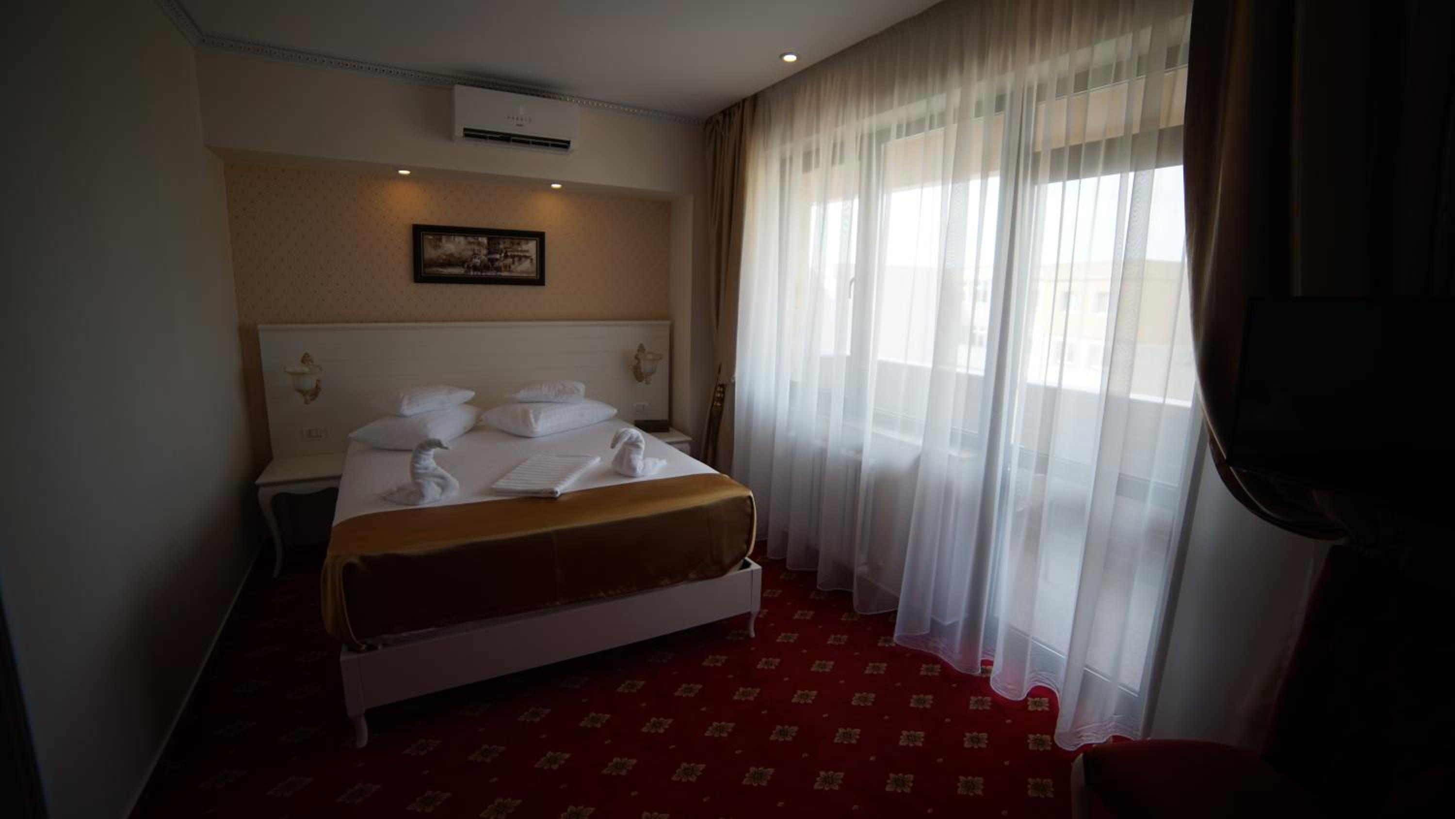 Double Room with Balcony photo 3
