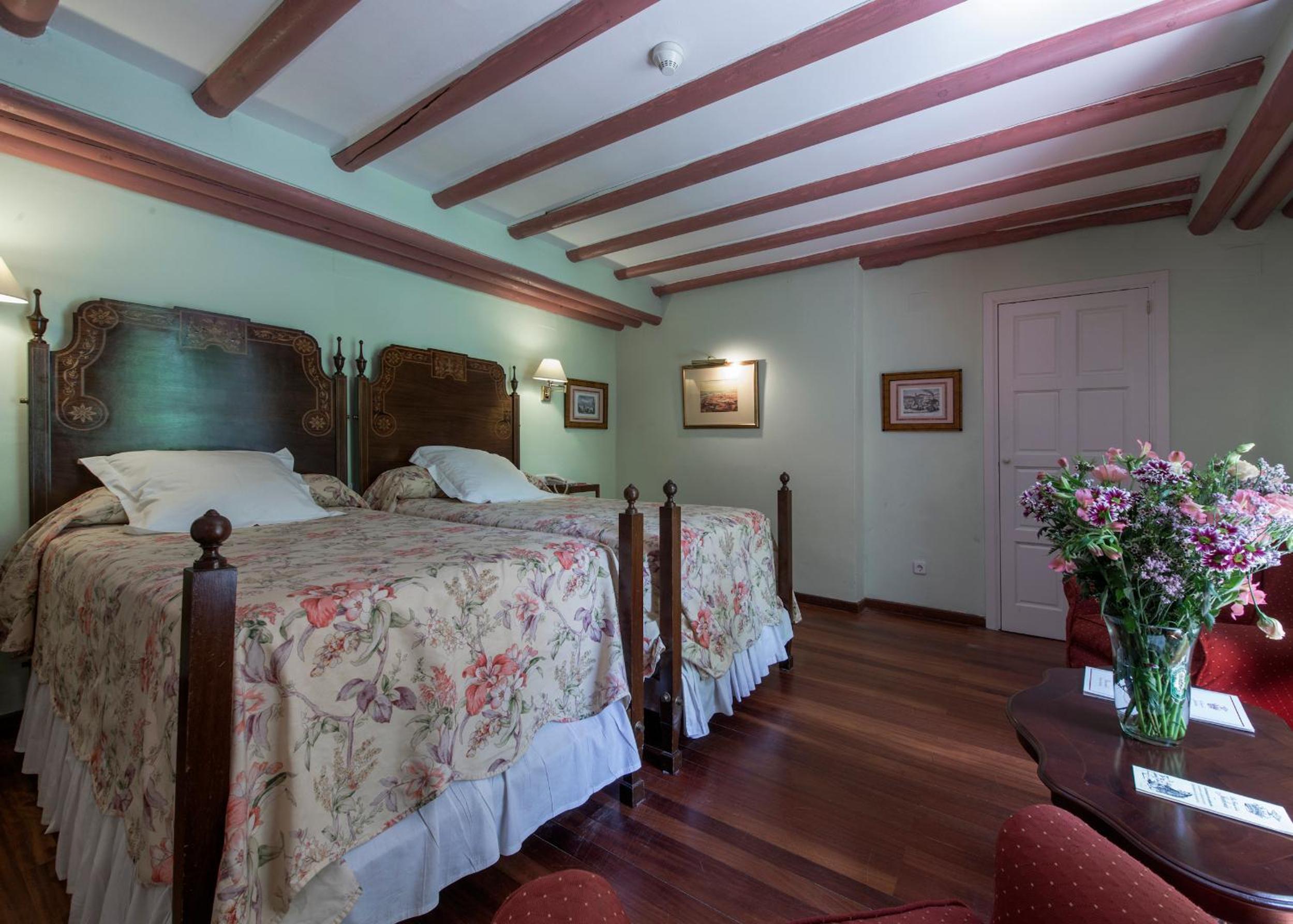 Double Room - Photo 1