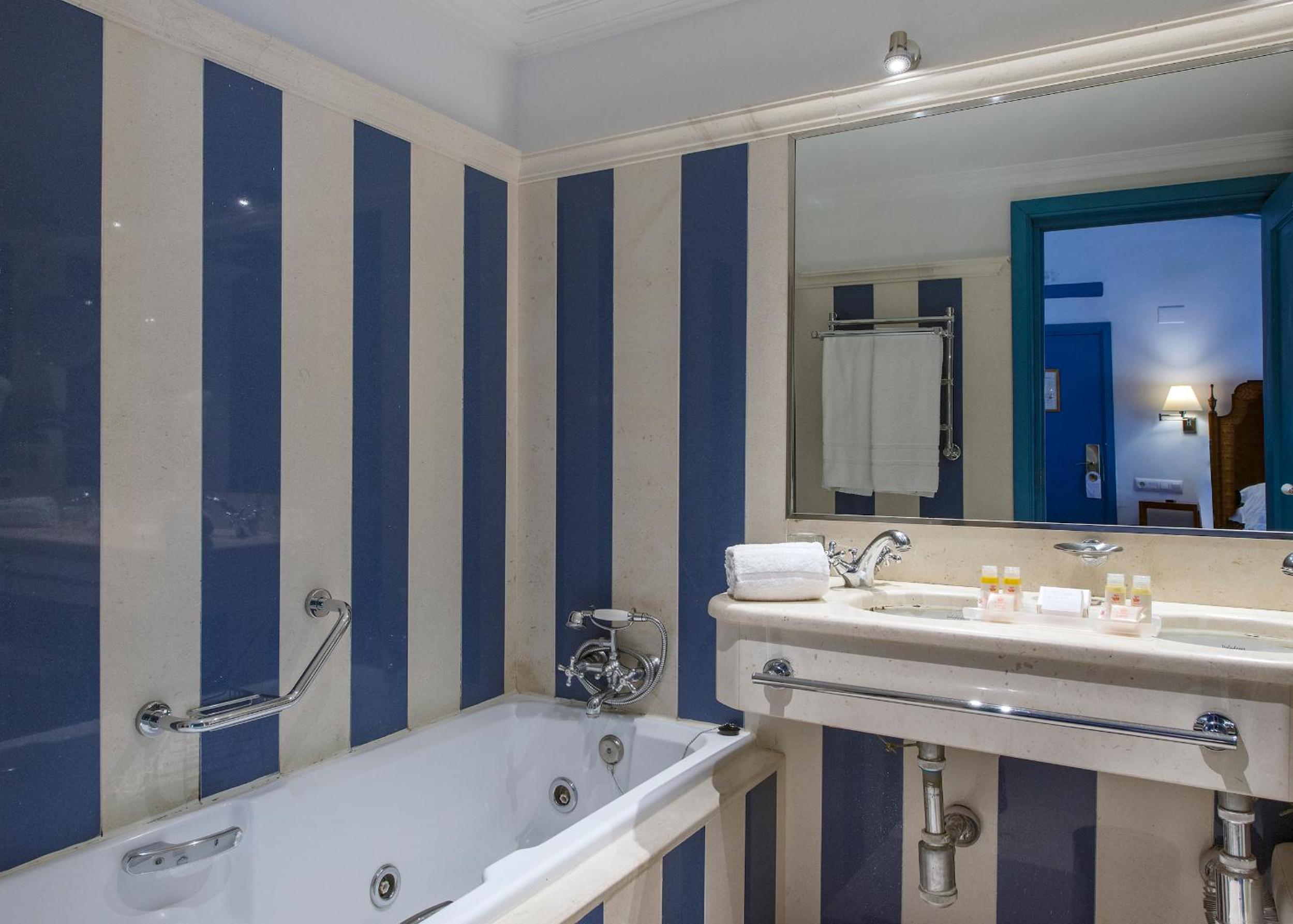 Basic Double Room - Photo 4