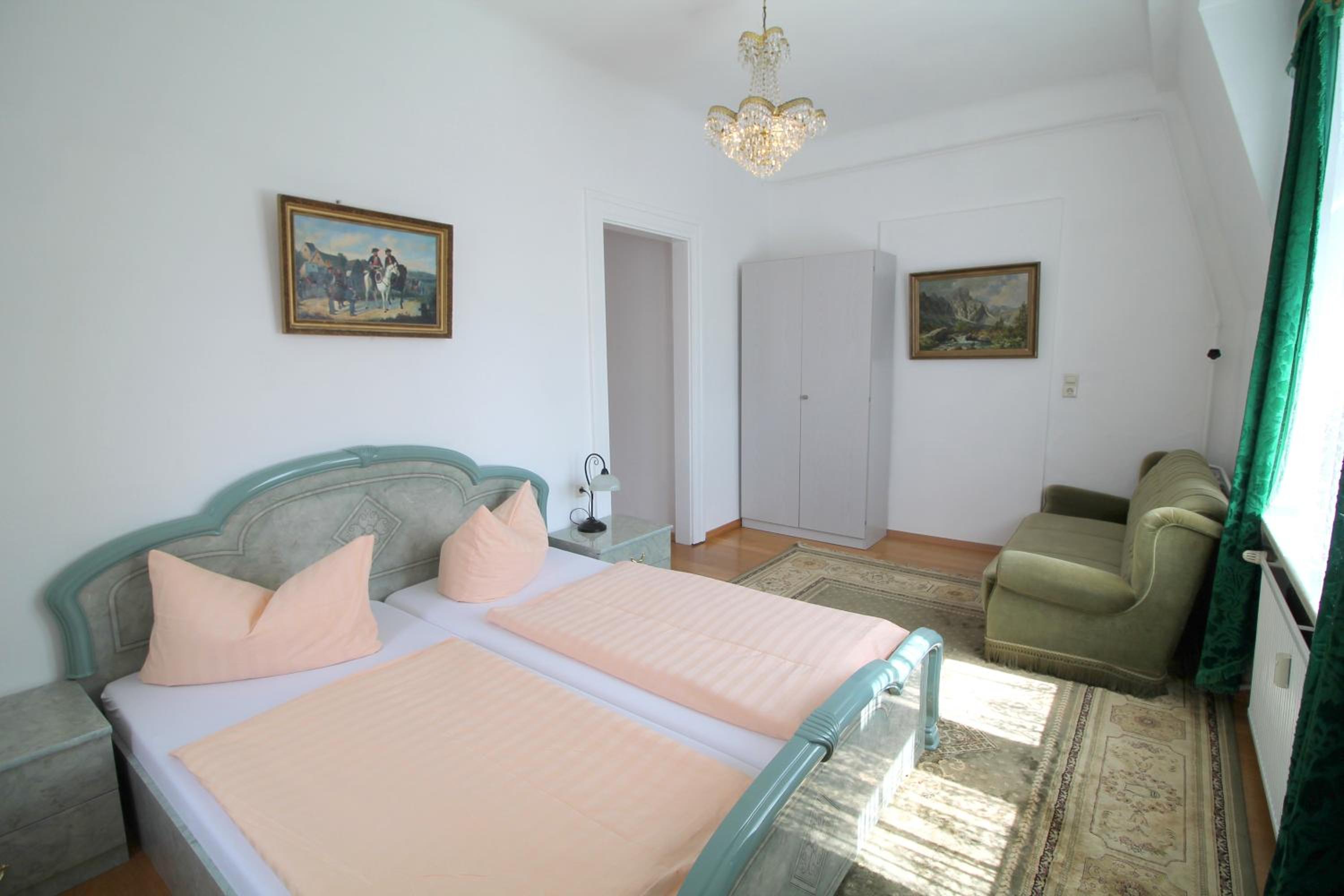 Classic Quadruple Room - Photo 4