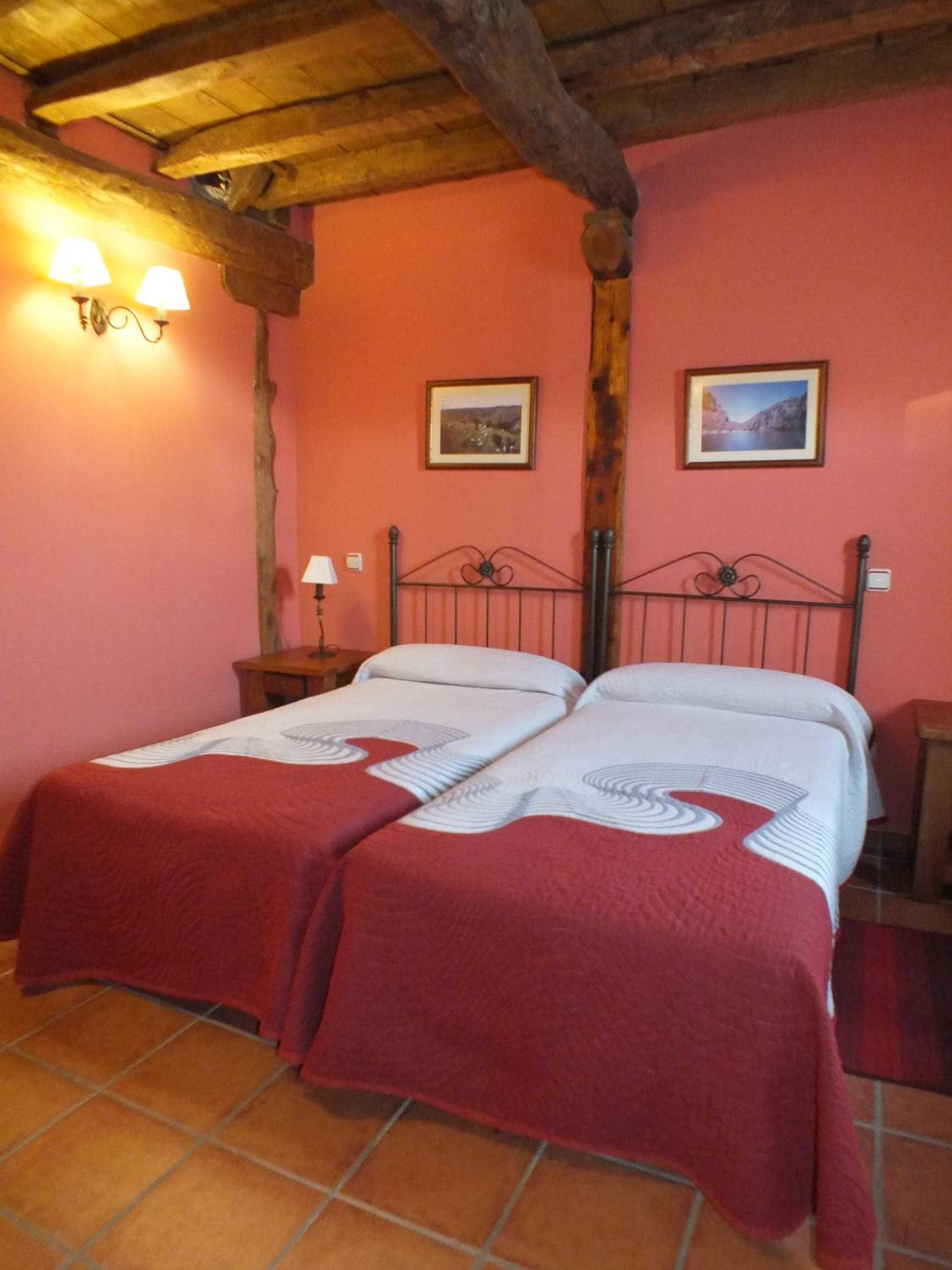 Casa de cinco habitaciones