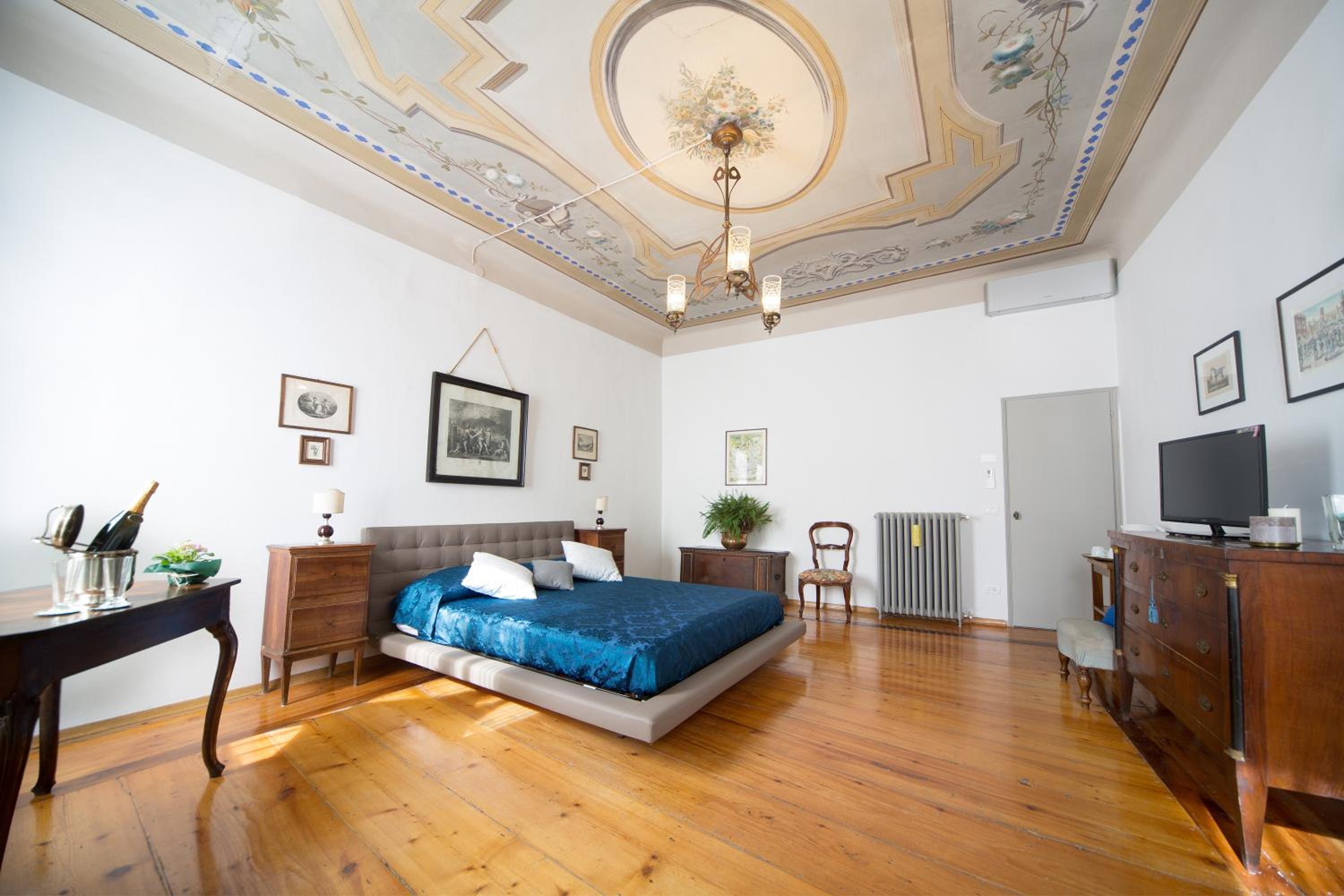 Large Double Room