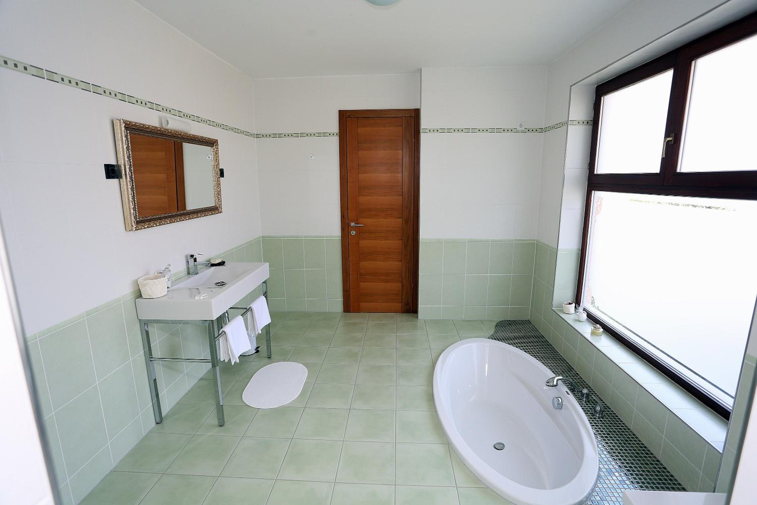 Apartment - Ground Floor - Photo 13