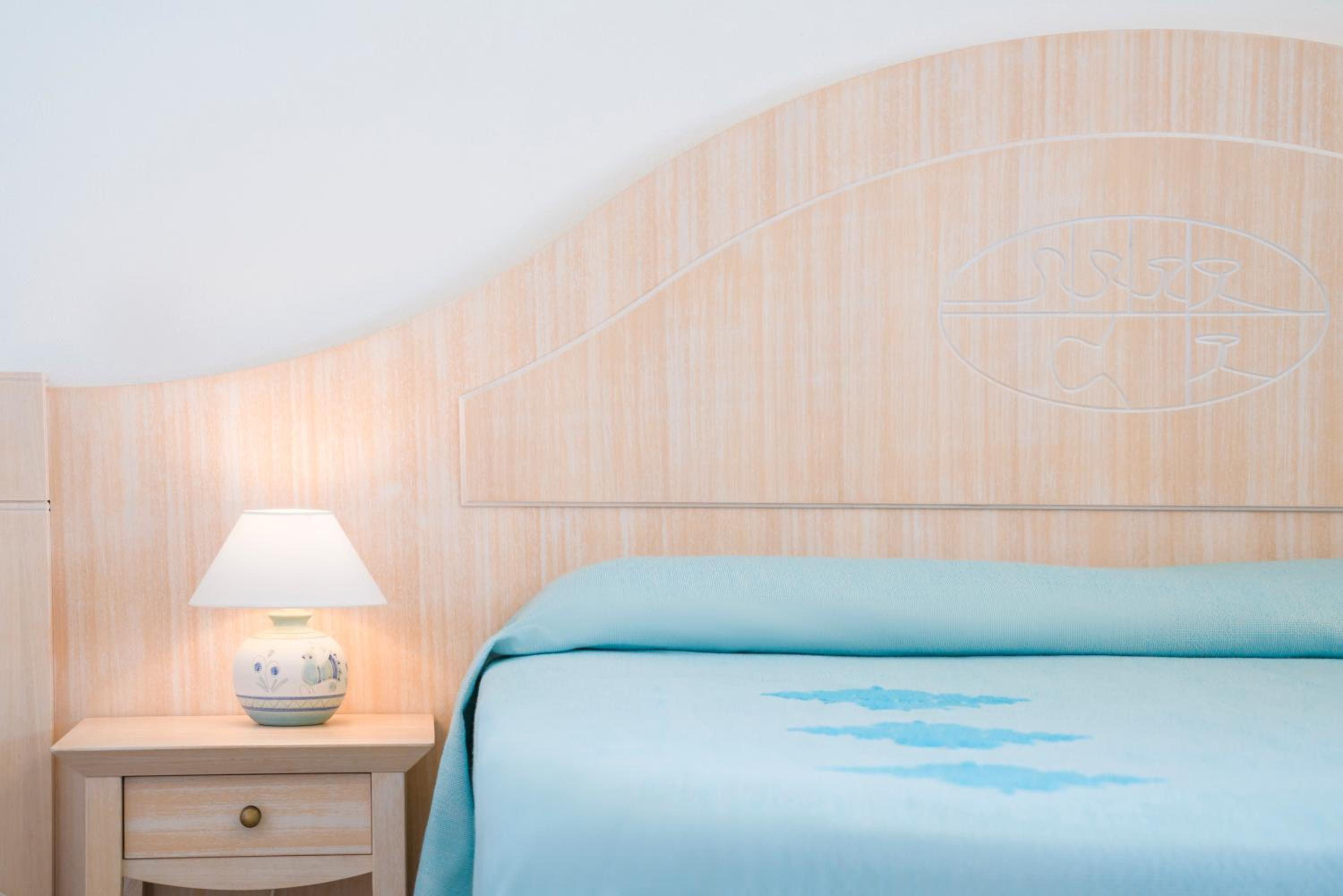 Junior Suite with Sea View - Photo 4