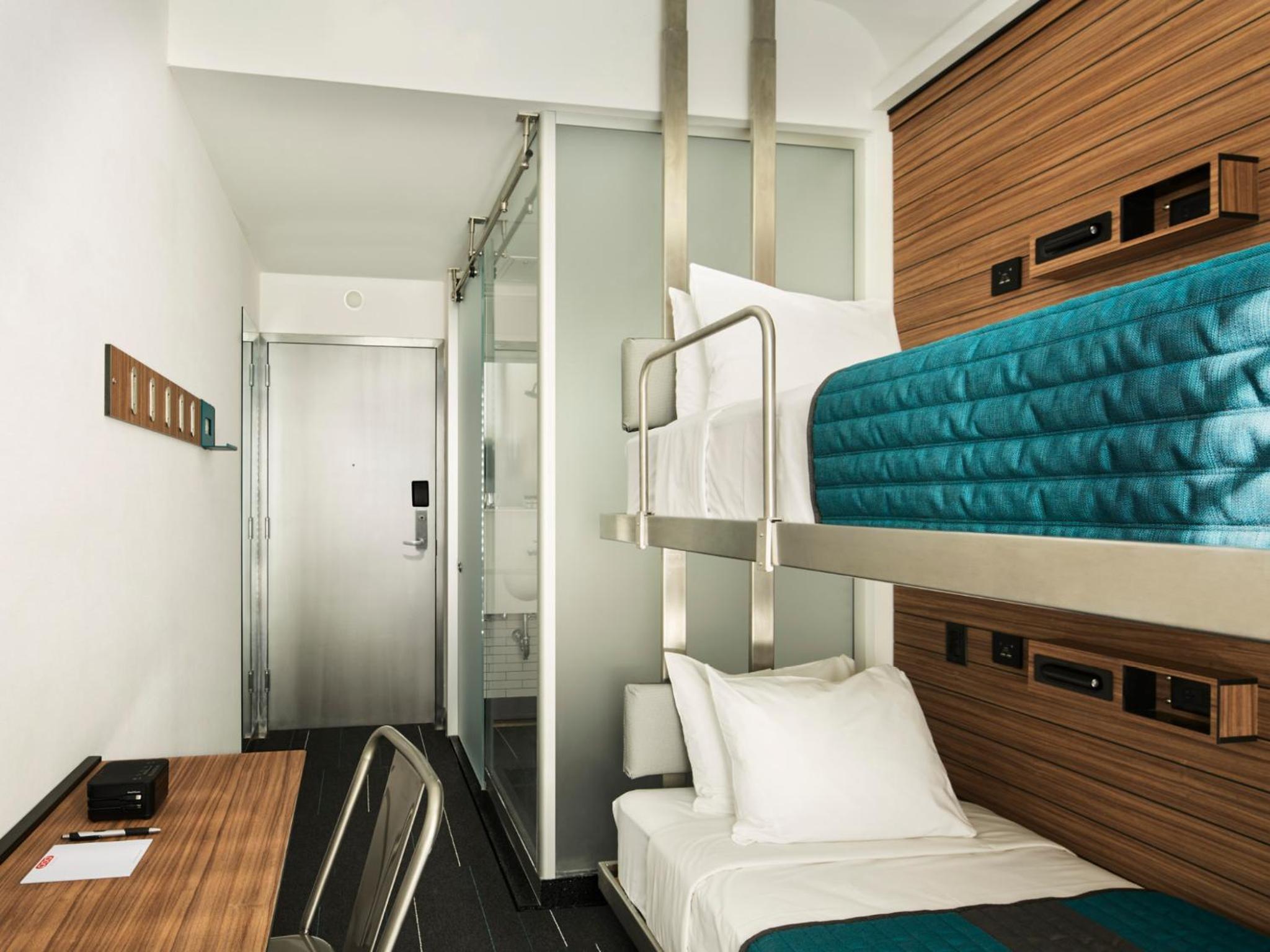 Bunk Pod