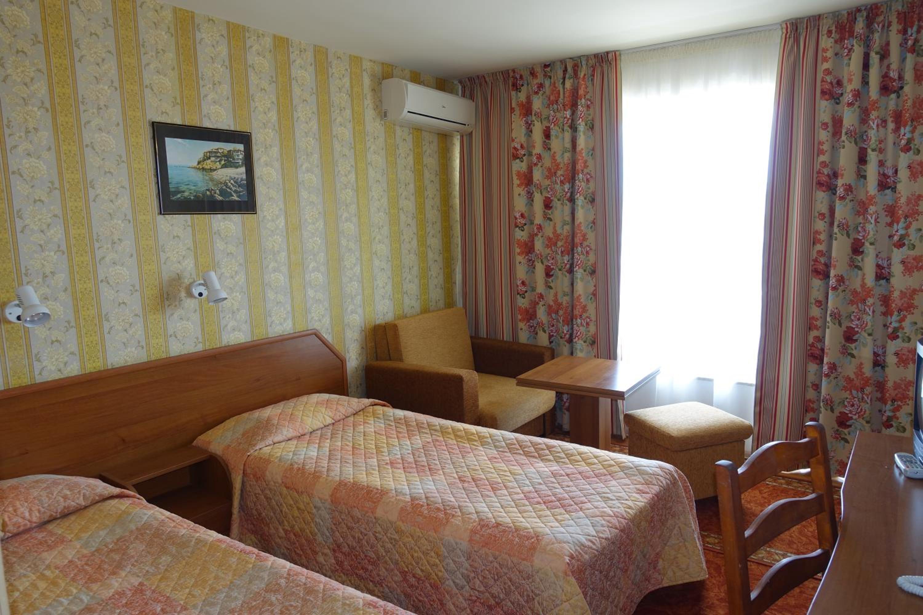 Twin Room with Balcony photo 1