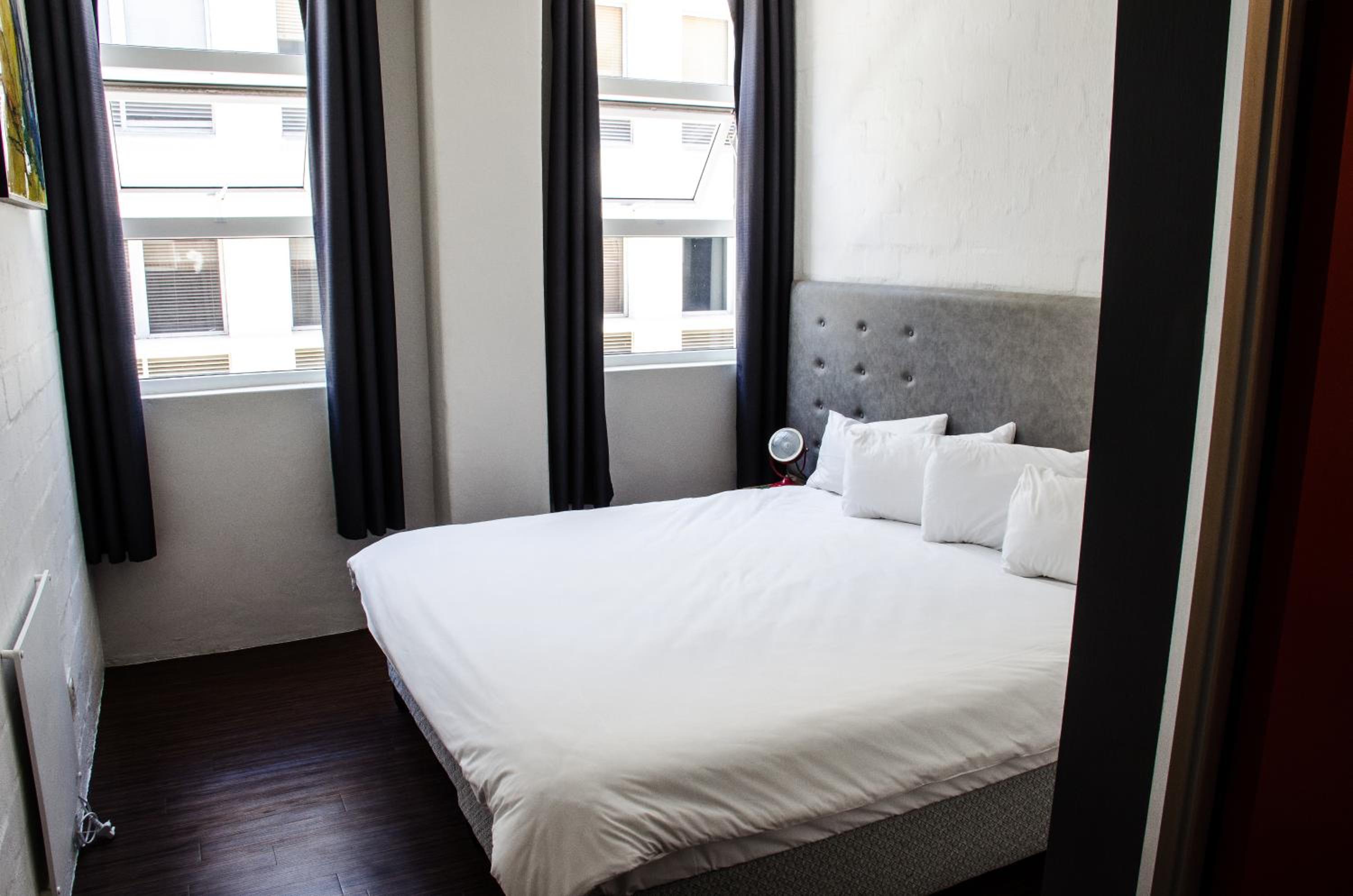 Private King or Twin Ensuite Room photo 3