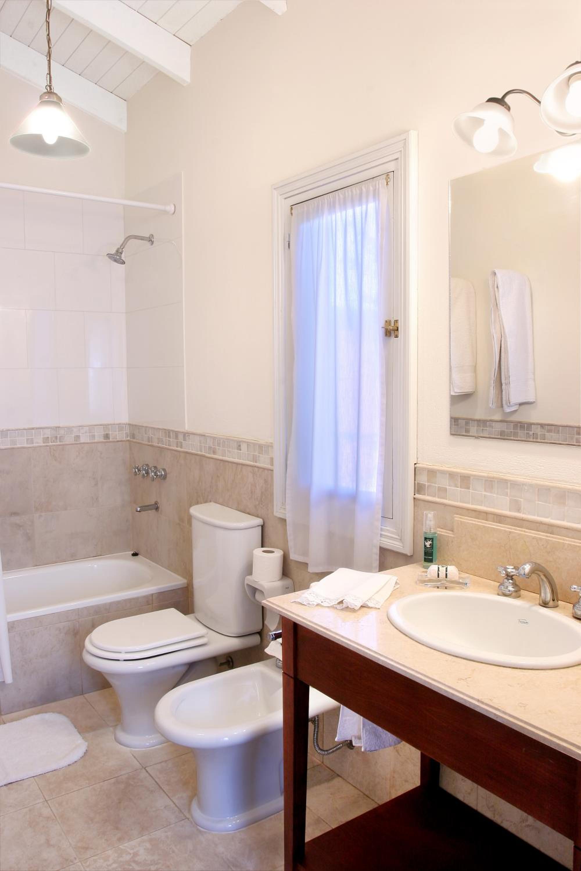 Family Room With Private Bathroom photo 2