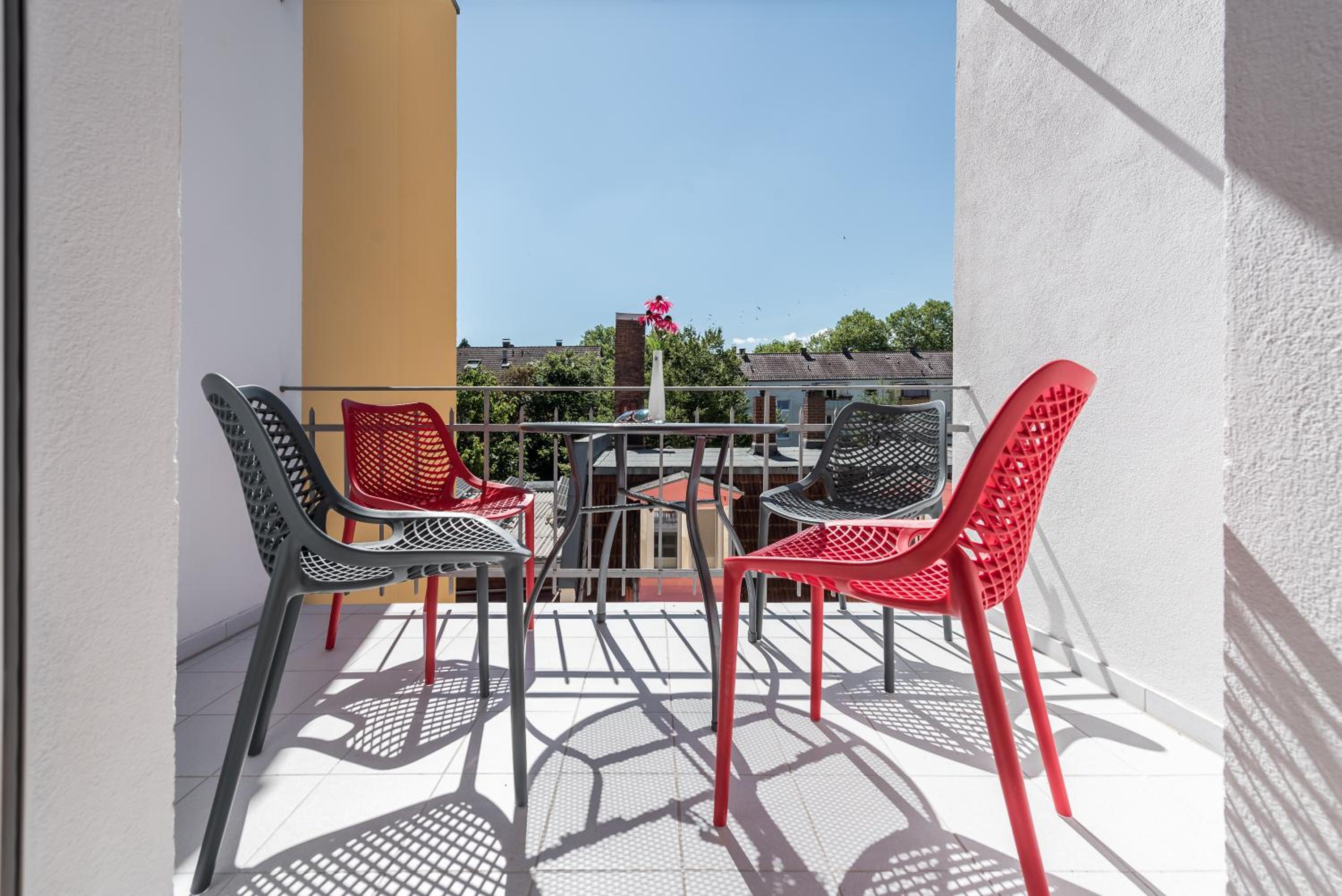 Two-Bedroom Apartment on the ground-floor with balcony 1 photo 3