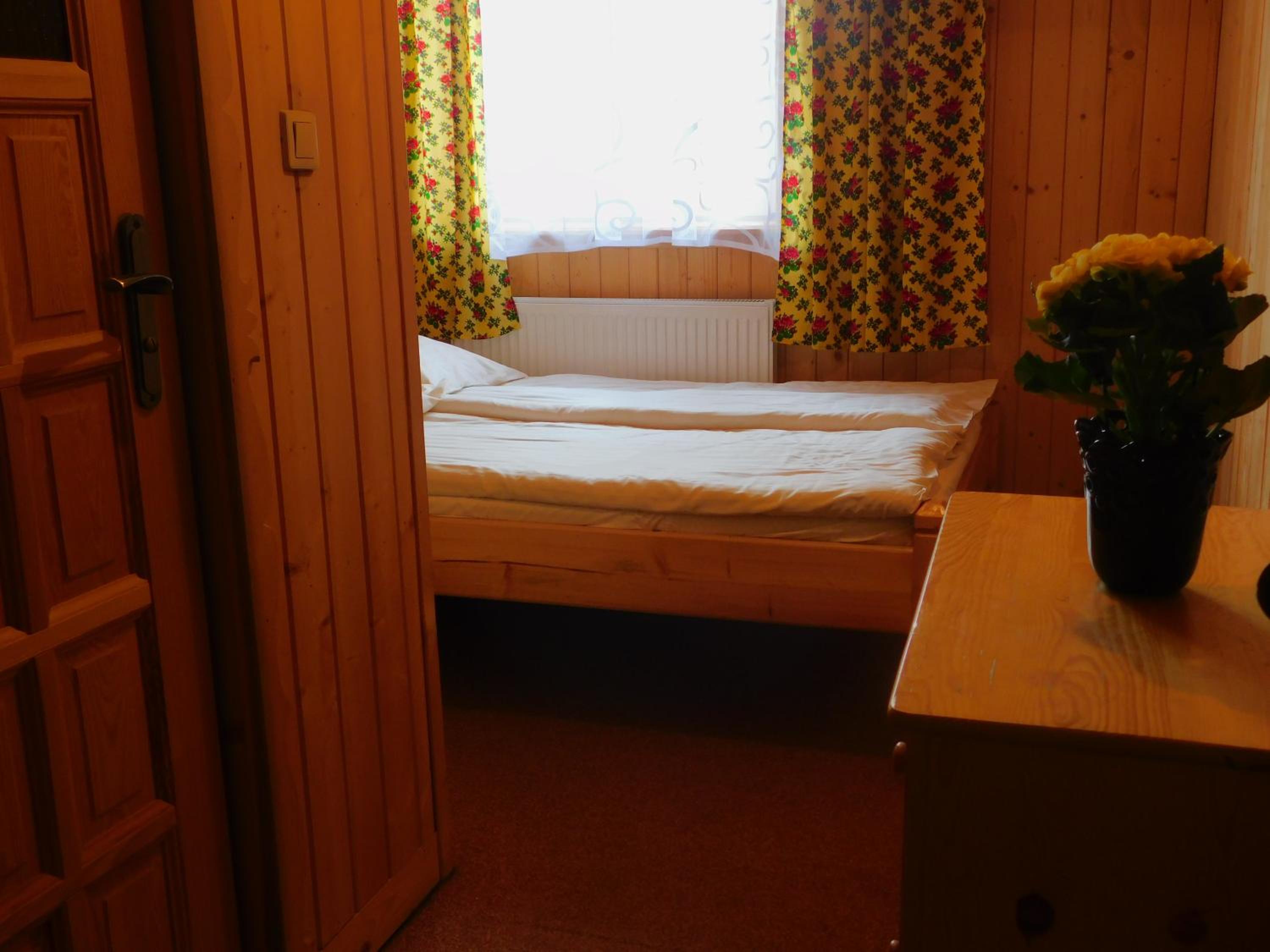 Double Room with Private Bathroom photo 1
