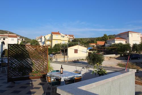 Studio with  Terrace and Sea View 2