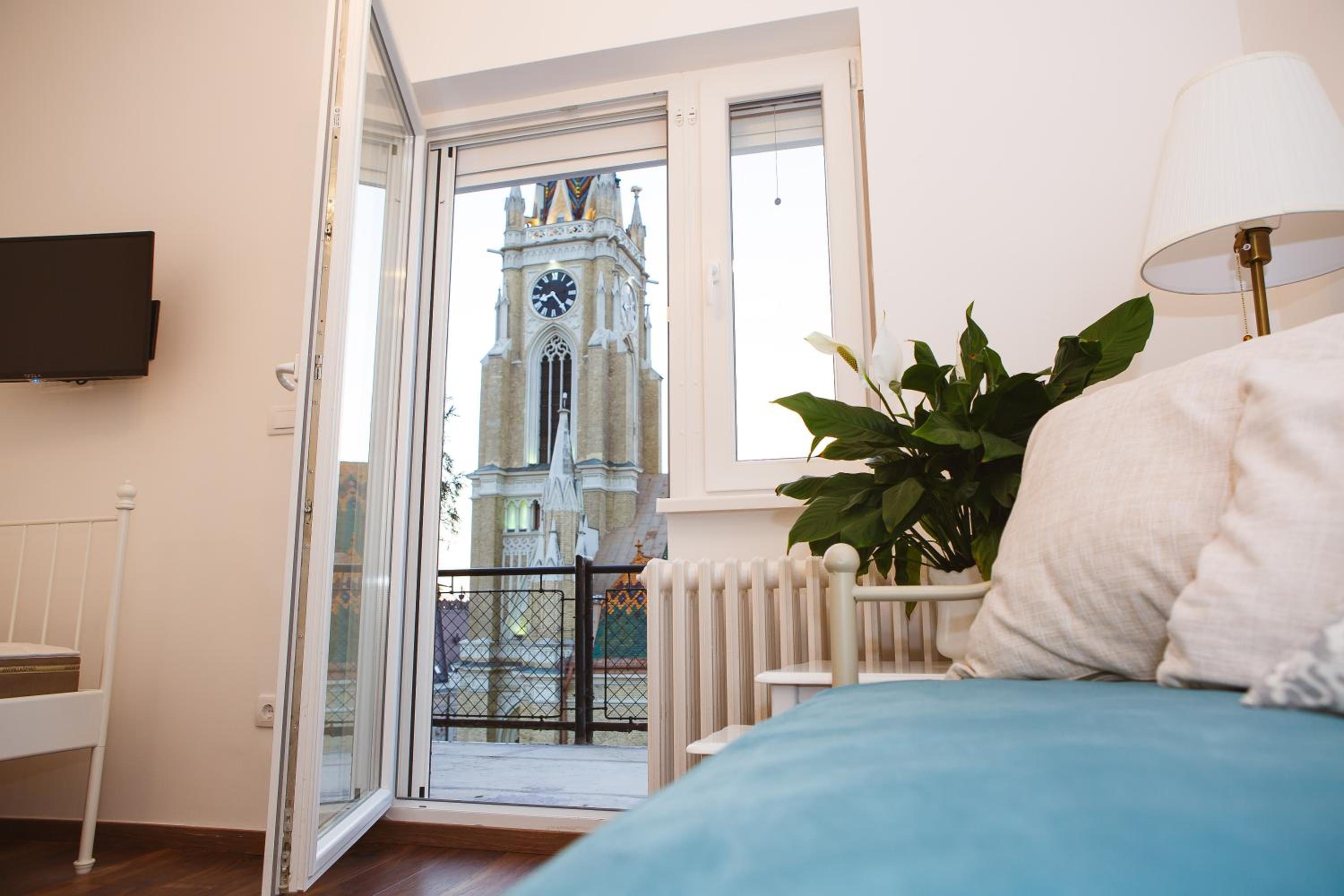 Studio Apartment photo 3