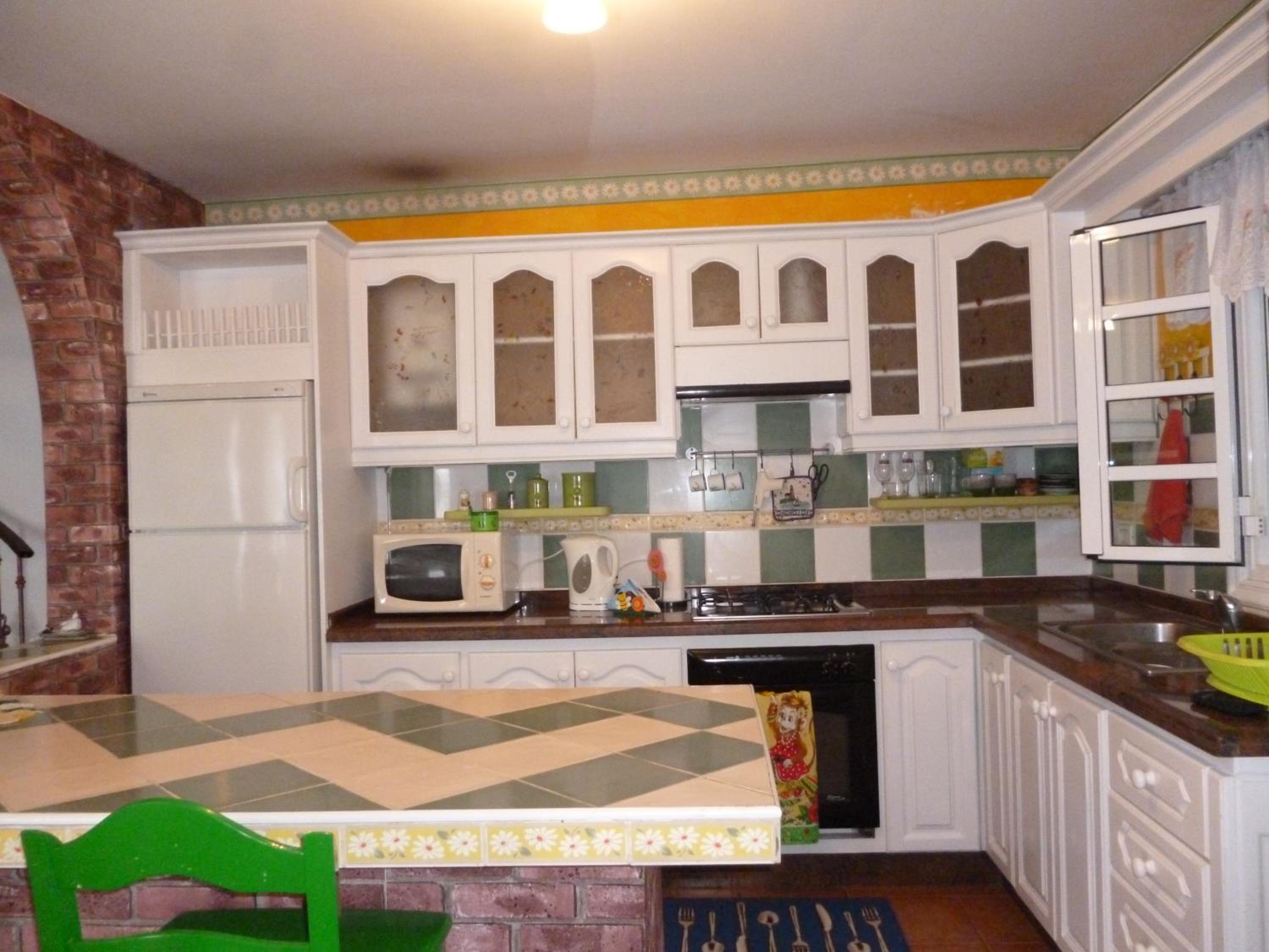 Two-Bedroom House - Photo 34