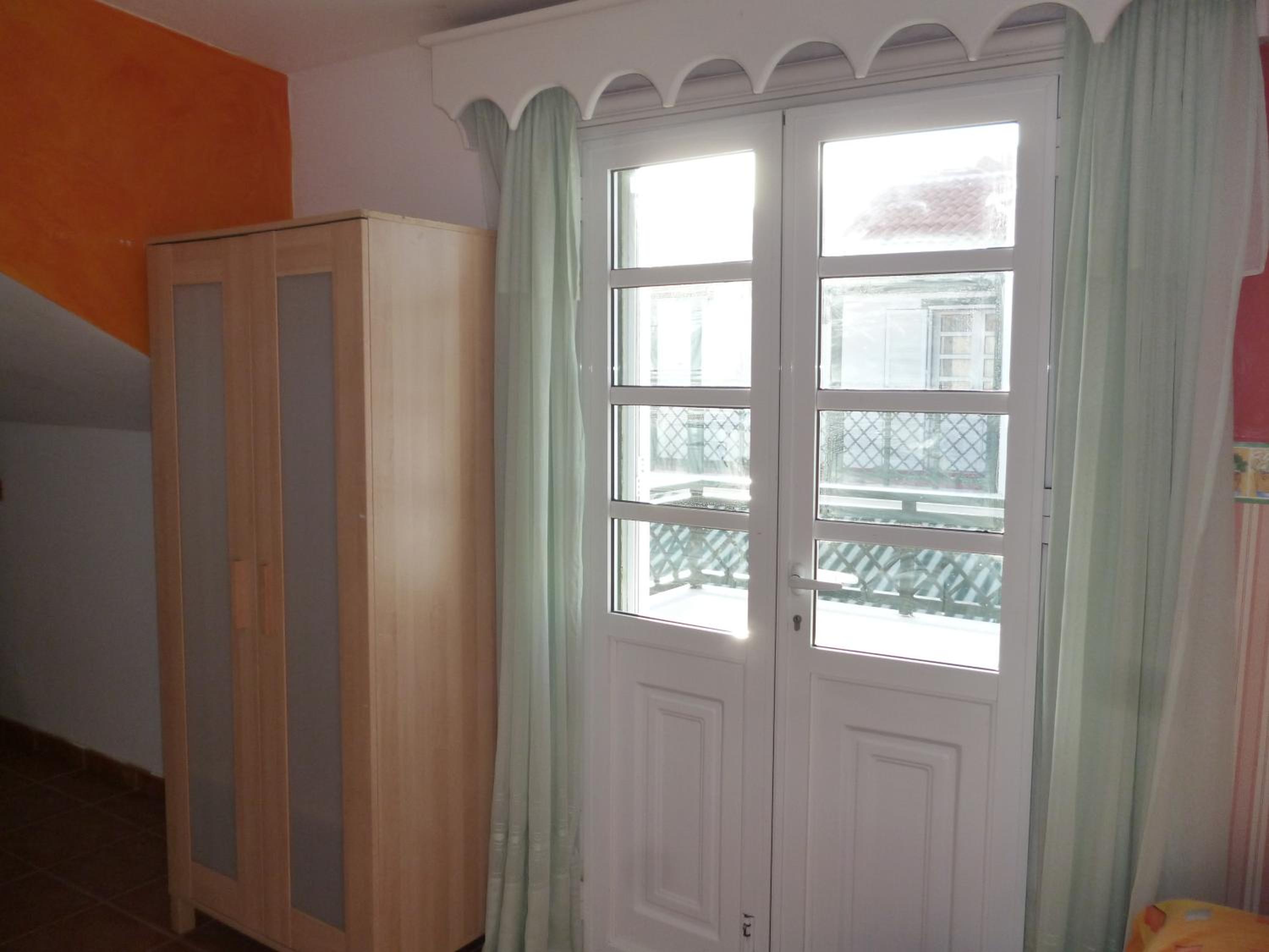 Two-Bedroom House - Photo 35
