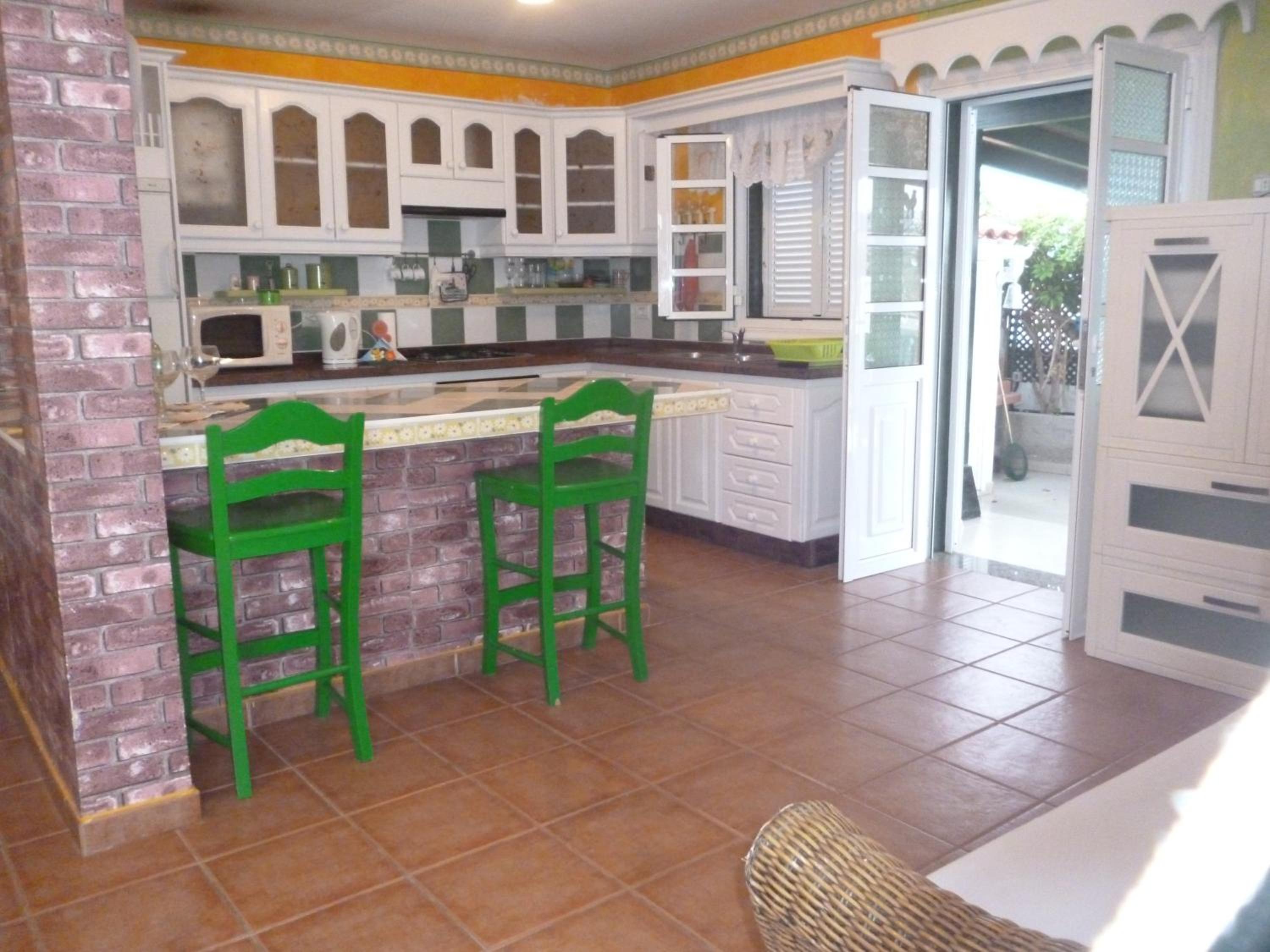 Two-Bedroom House - Photo 39