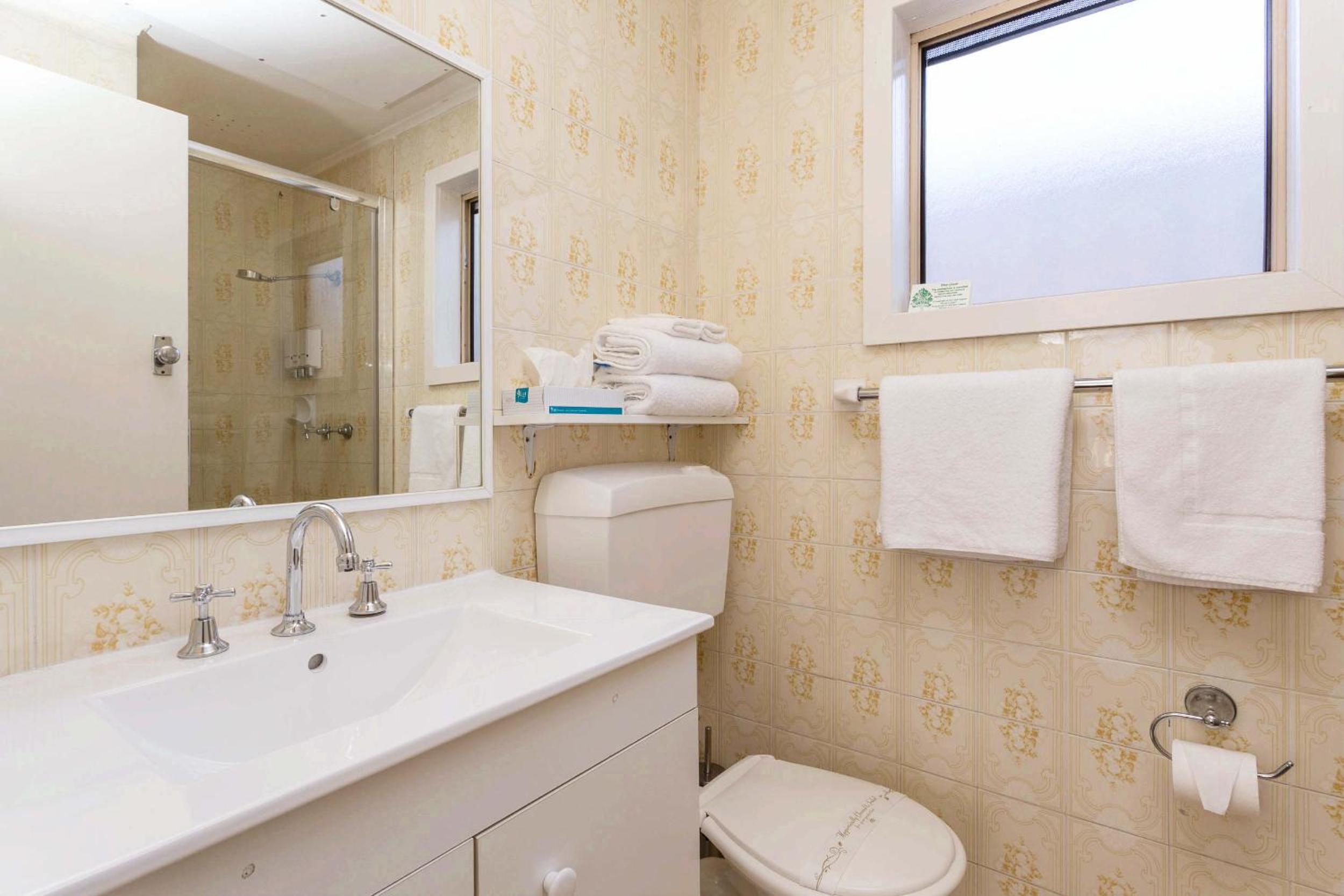 Standard Twin Room photo 3