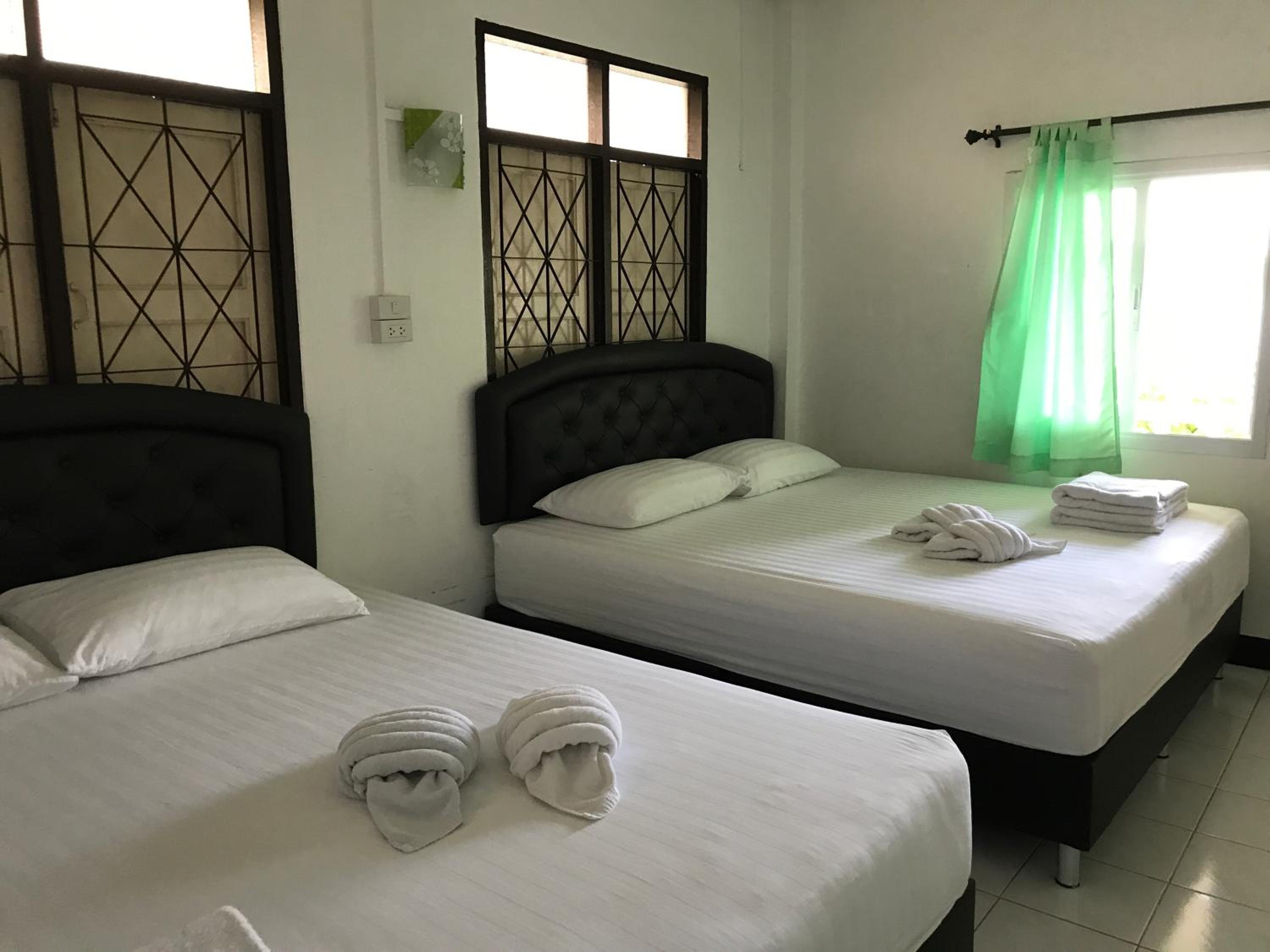 Bungalow with Sea View - Photo 21