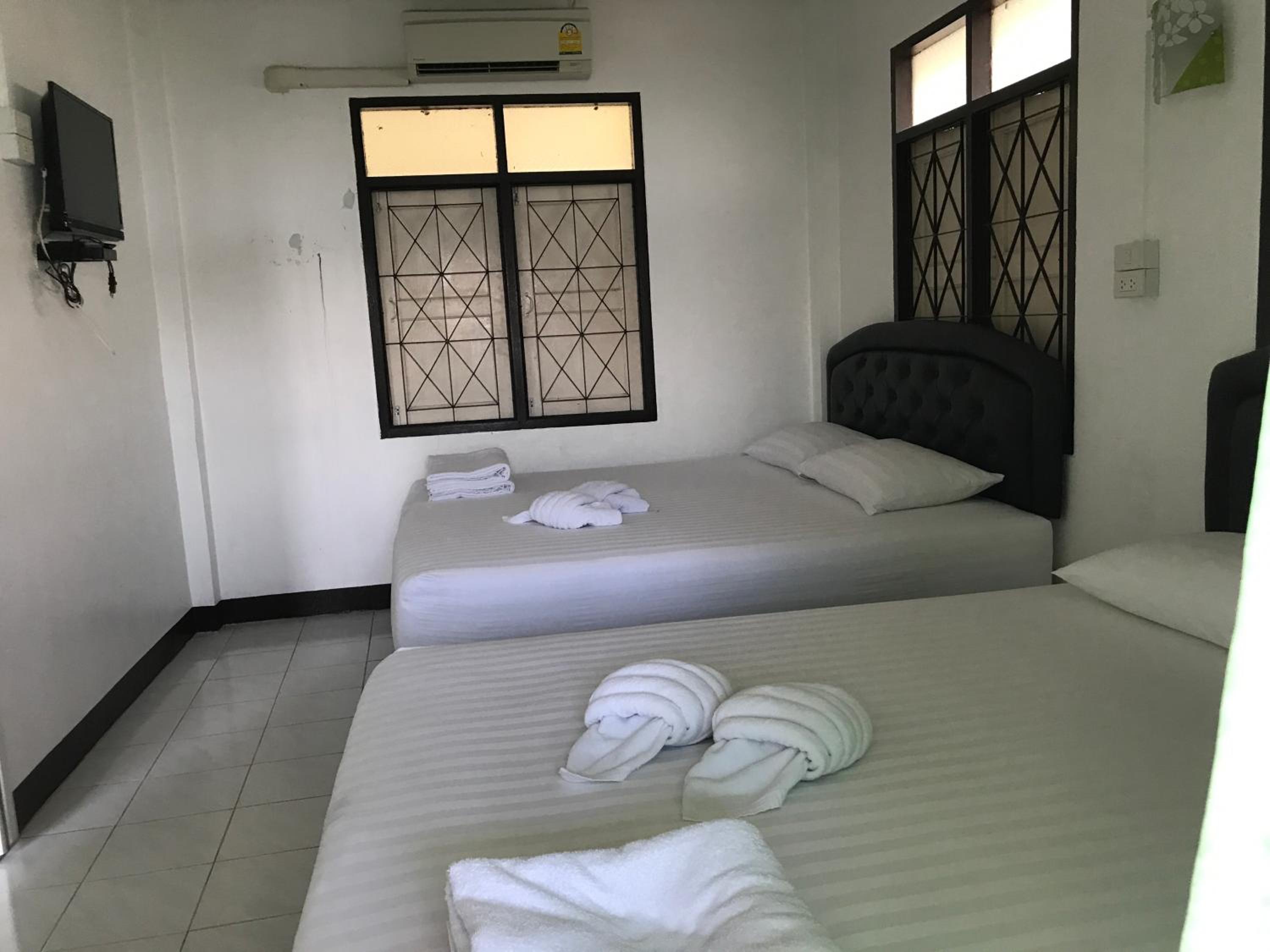 Bungalow with Sea View - Photo 22