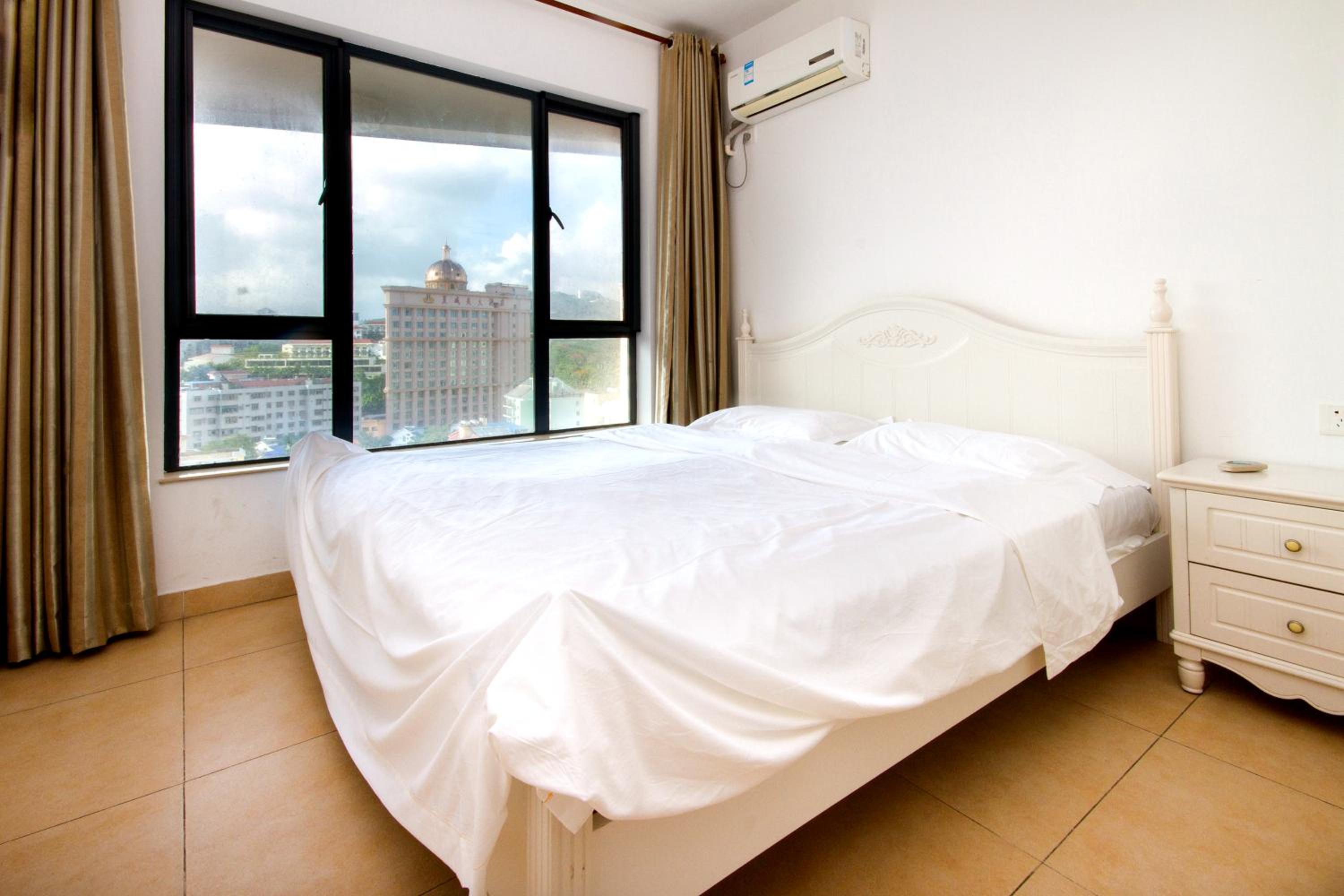 One-Bedroom Apartment with Garden View - Photo 1