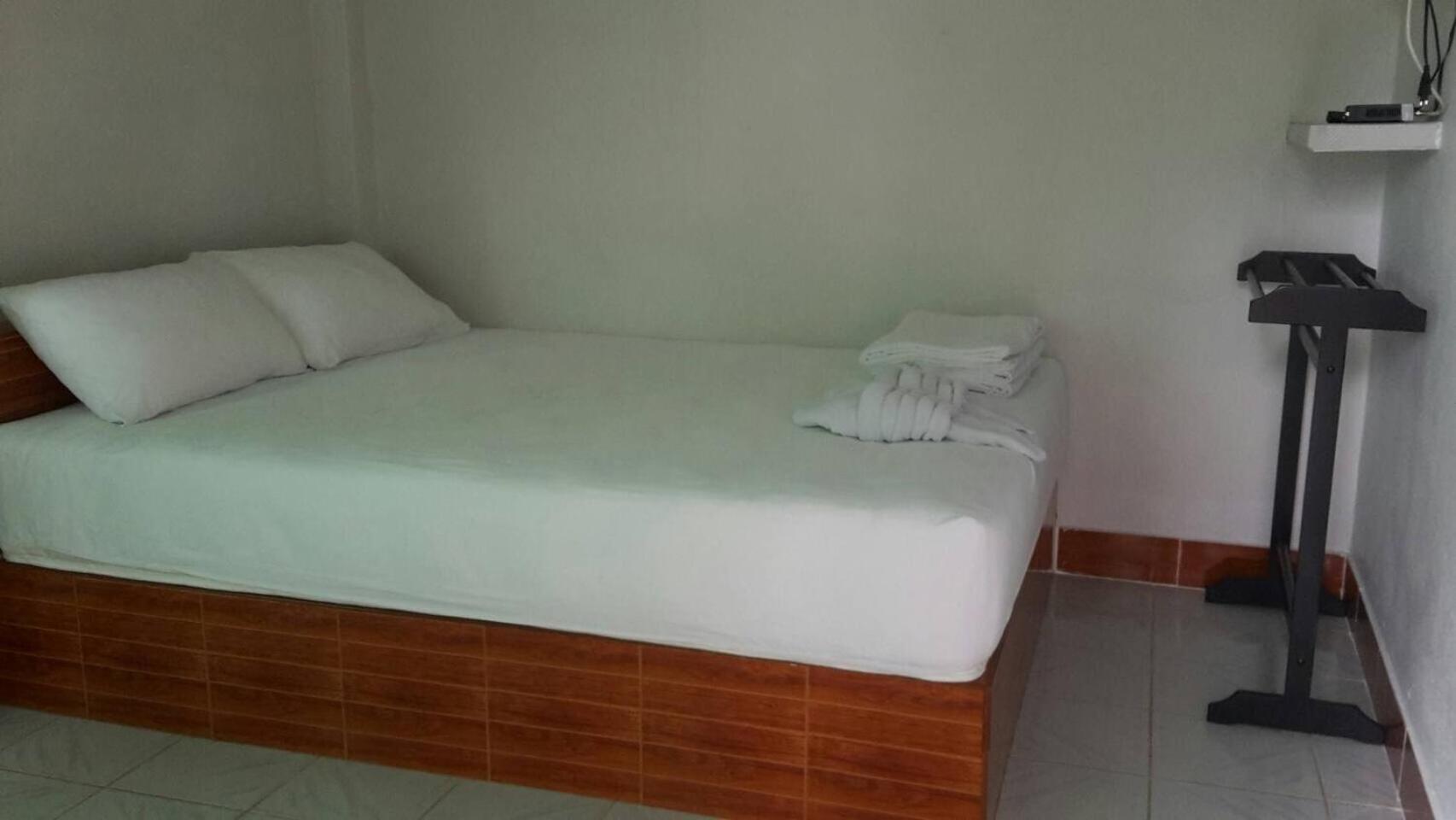 Double Room - Photo 14
