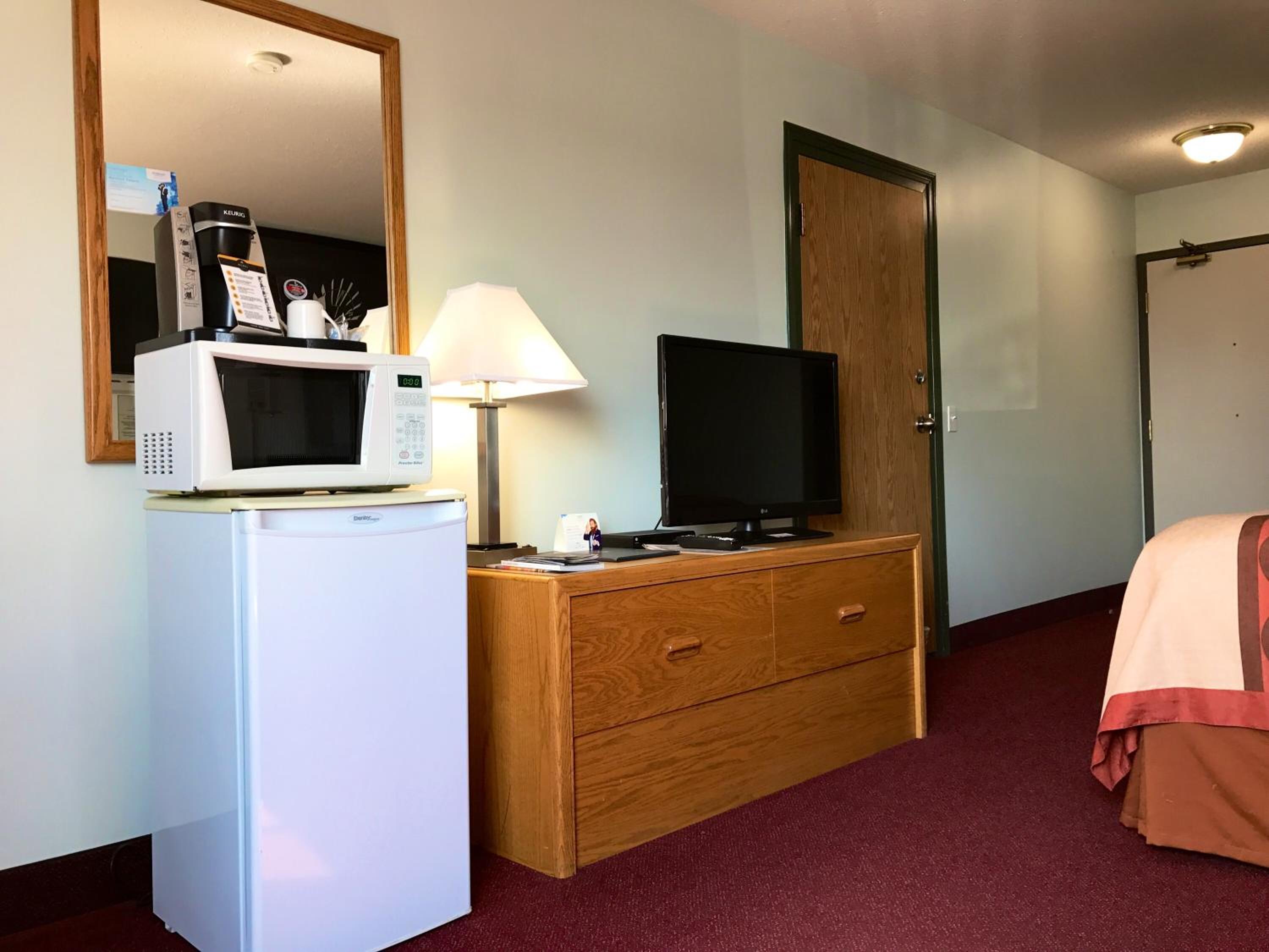 Queen Room - Disability Access photo 2