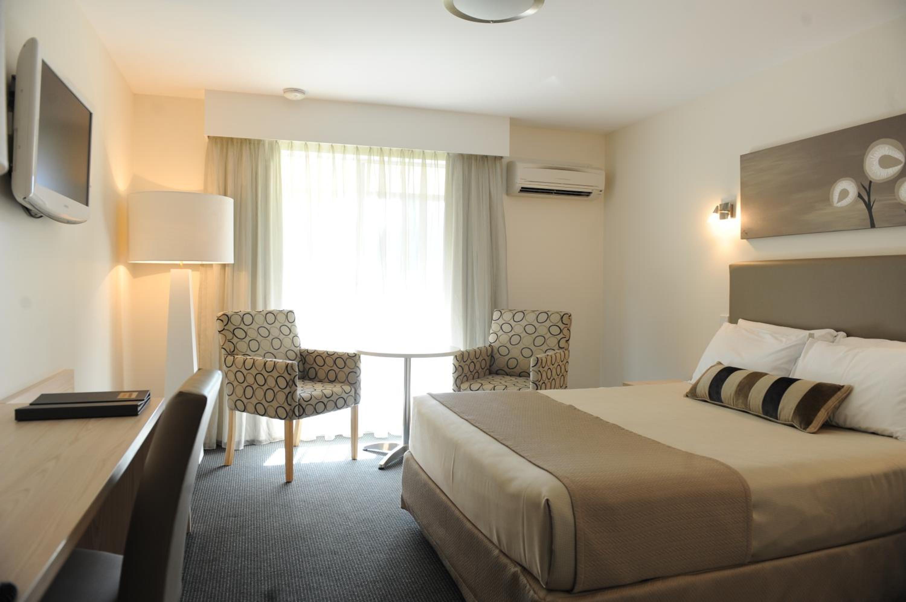 Standard Queen Room photo 1