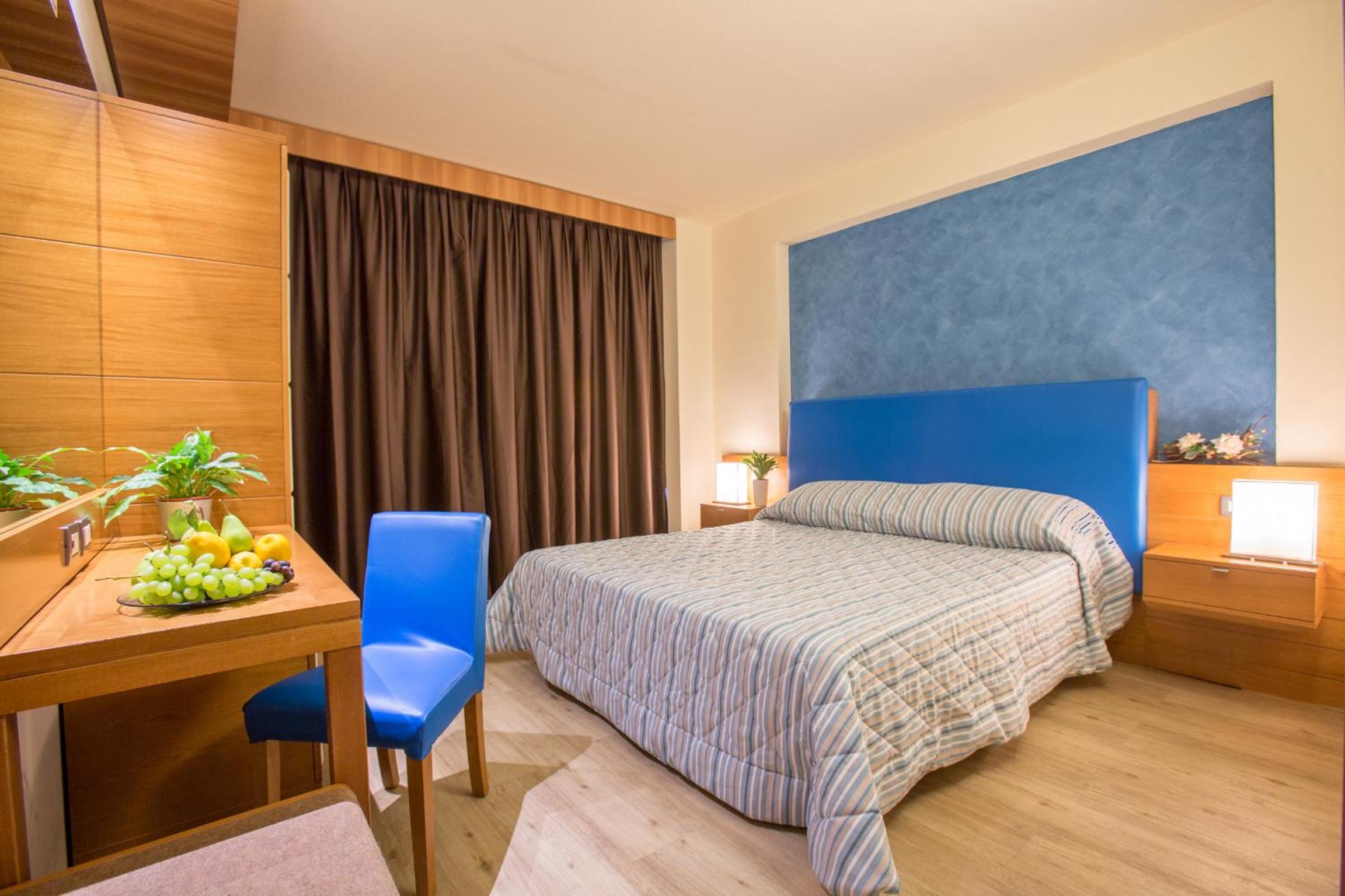 Standard Double Room - Photo 1