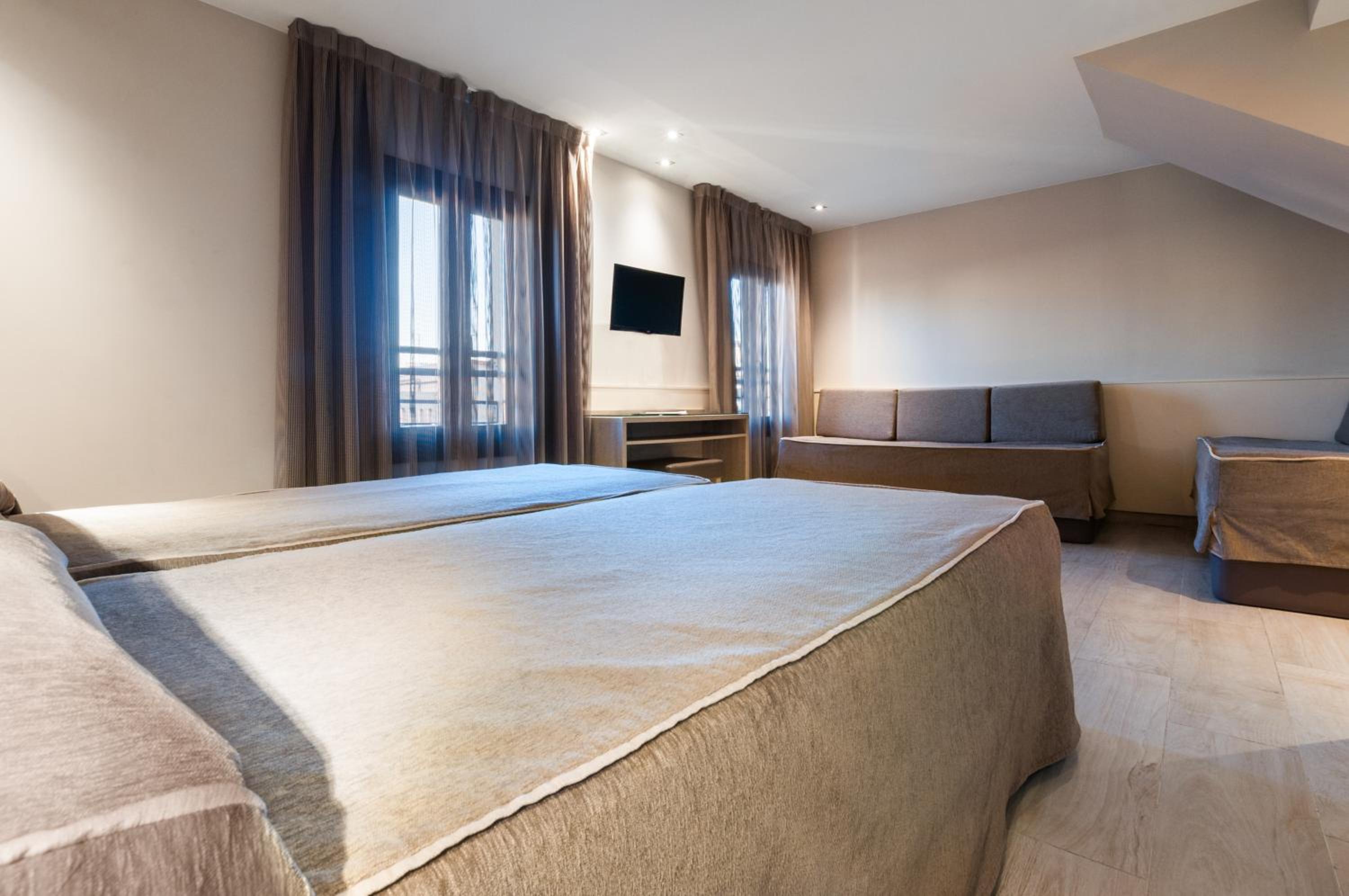 Double or Twin Room with Extra Bed