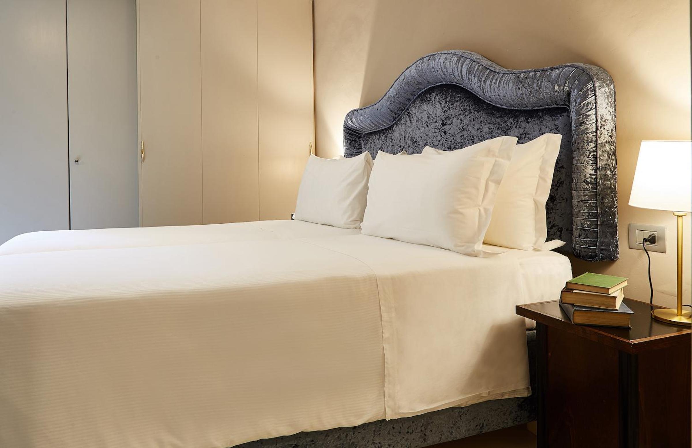 Double or Twin Room with Private Bathroom